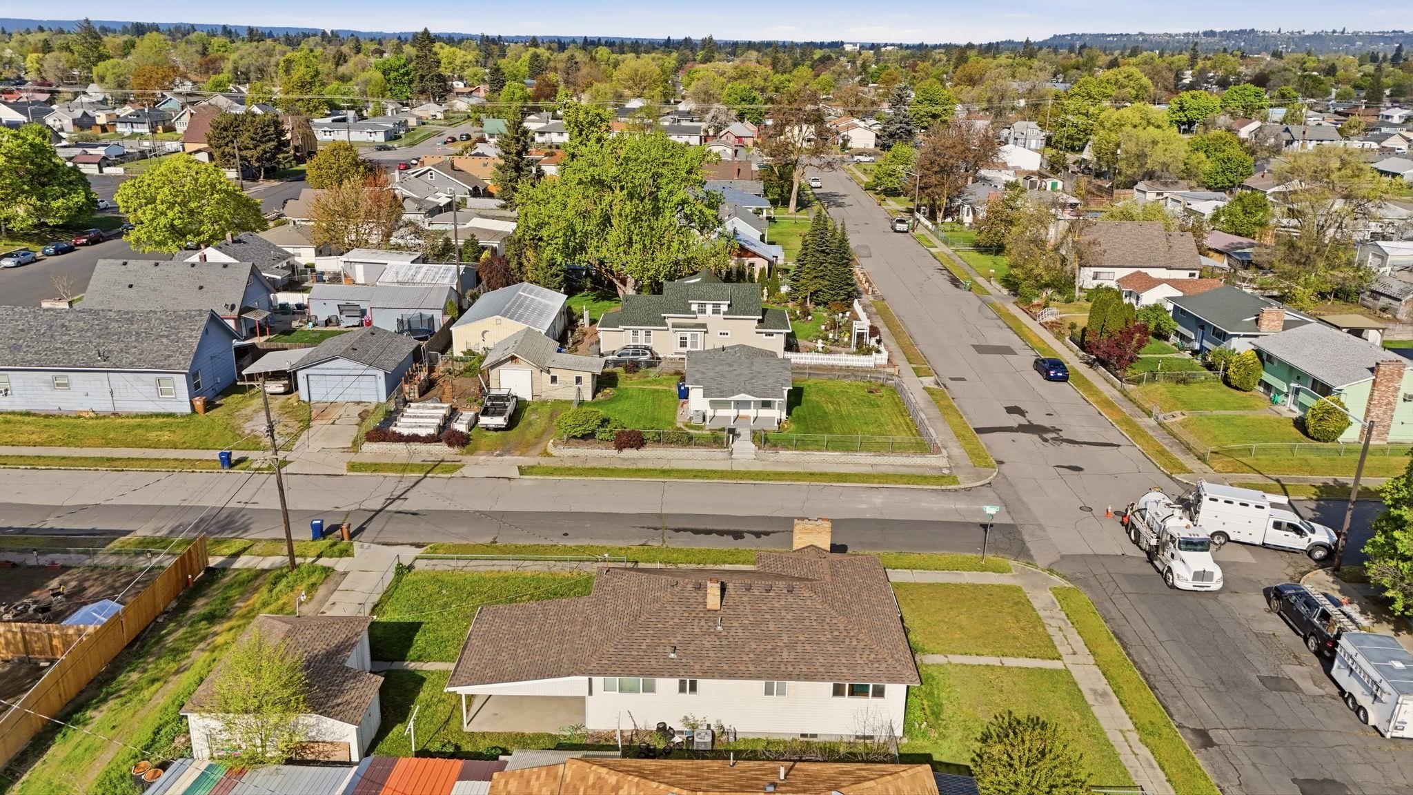 2304 E E Sanson Ave - Photo 32
