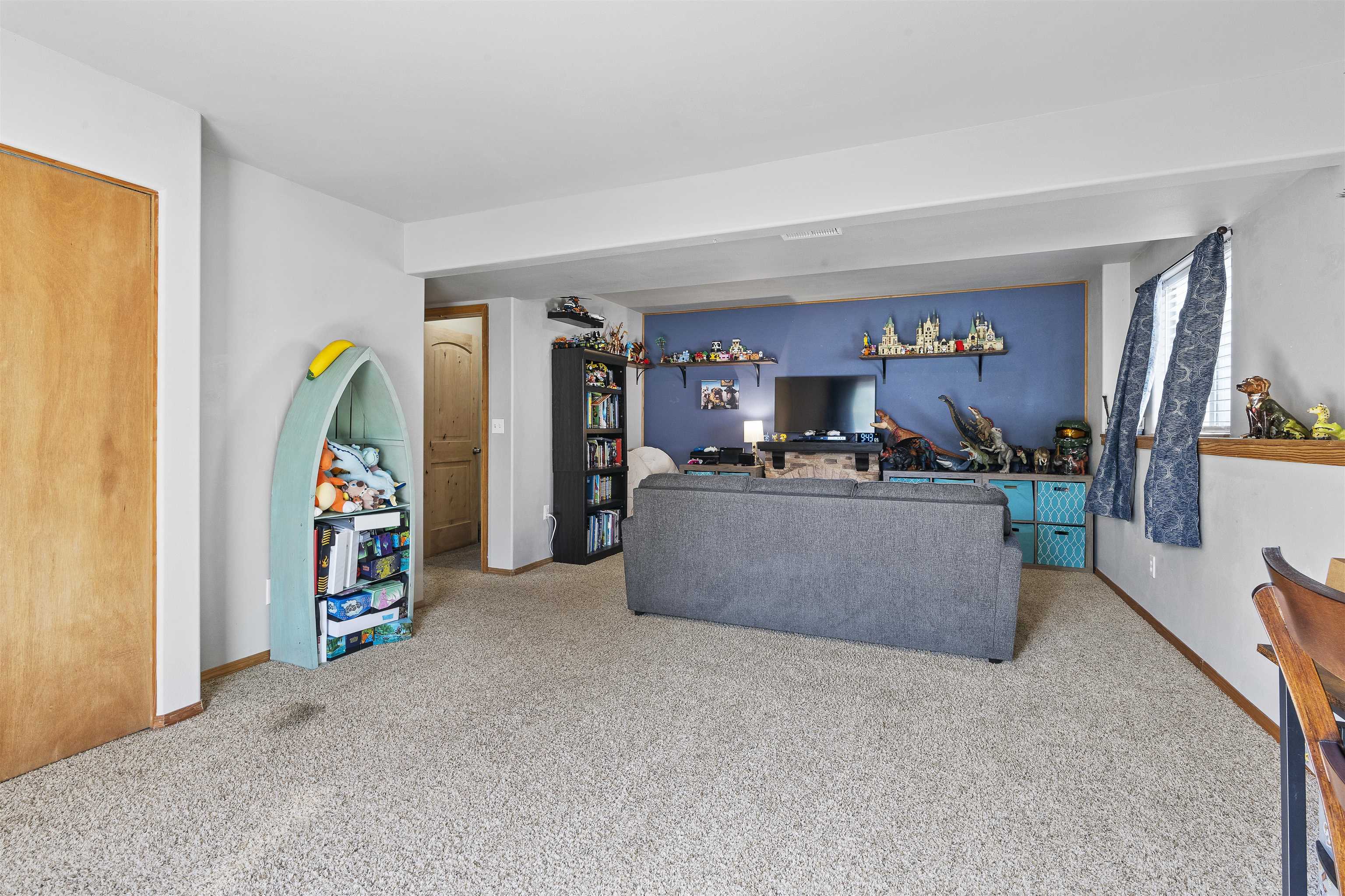 9008 N Oak St - Photo 21
