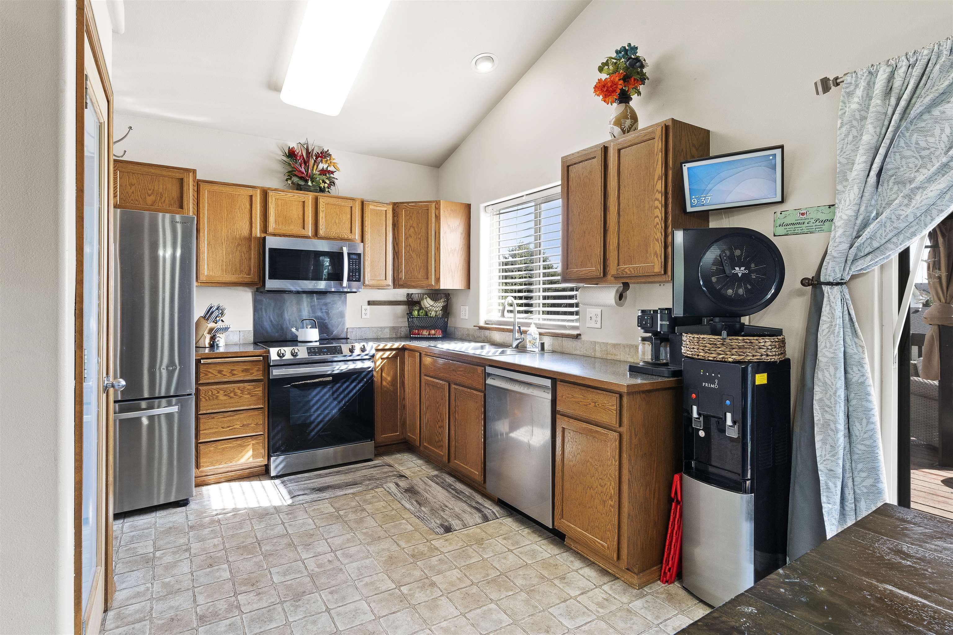9008 N Oak St - Photo 10