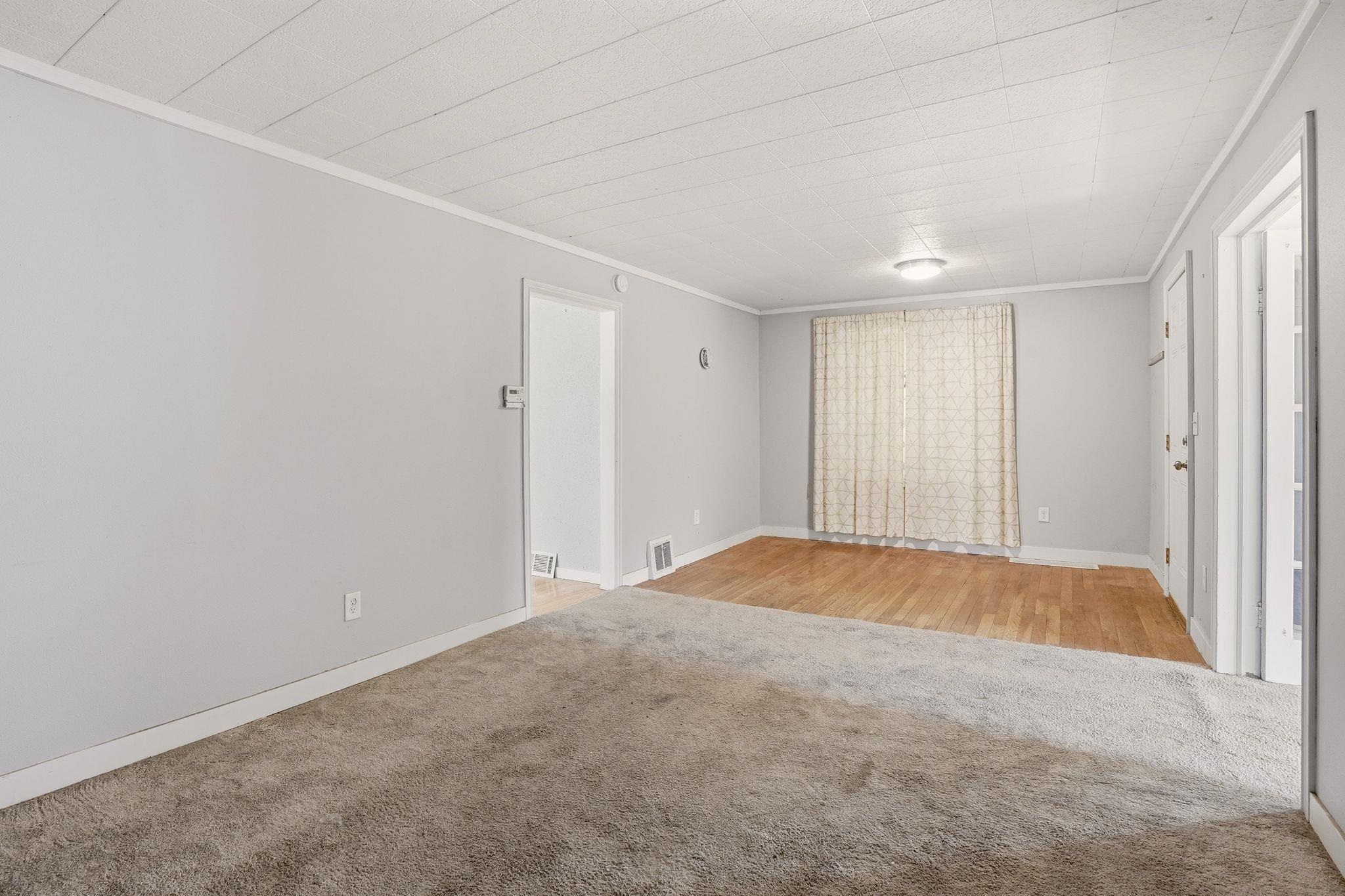 2425 E Gordon Ave - Photo 3