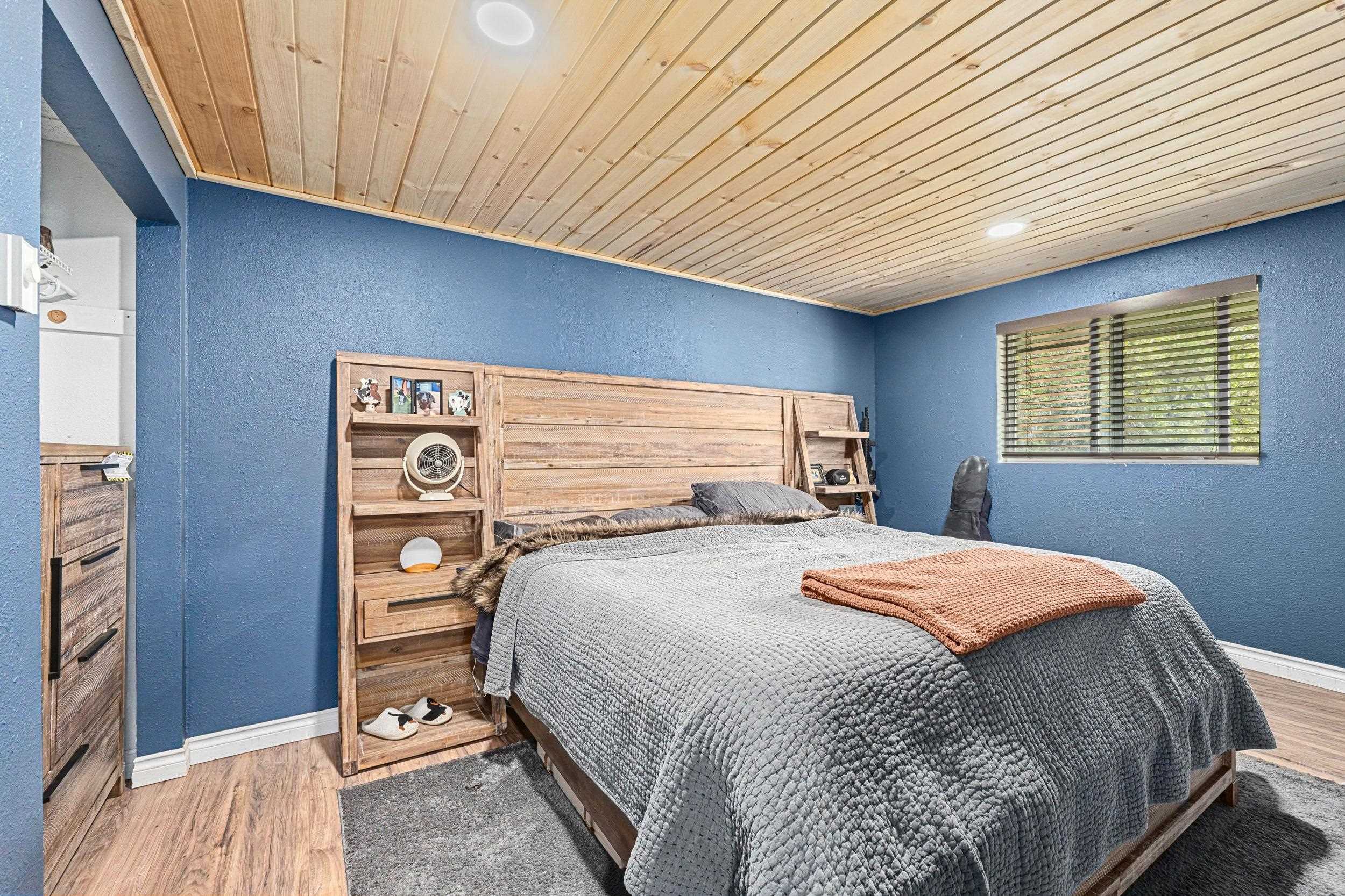 103 N 8th Ave - Photo 12