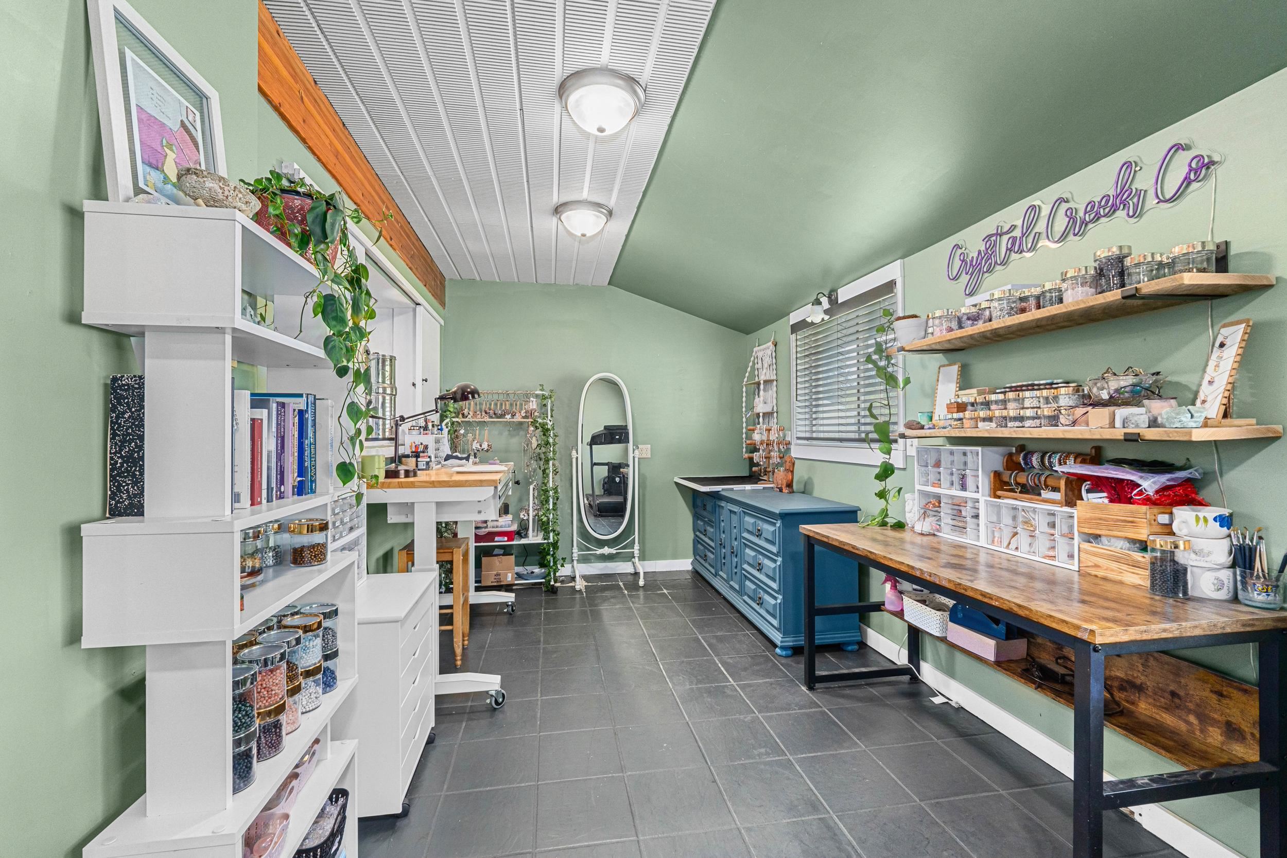 103 N 8th Ave - Photo 19