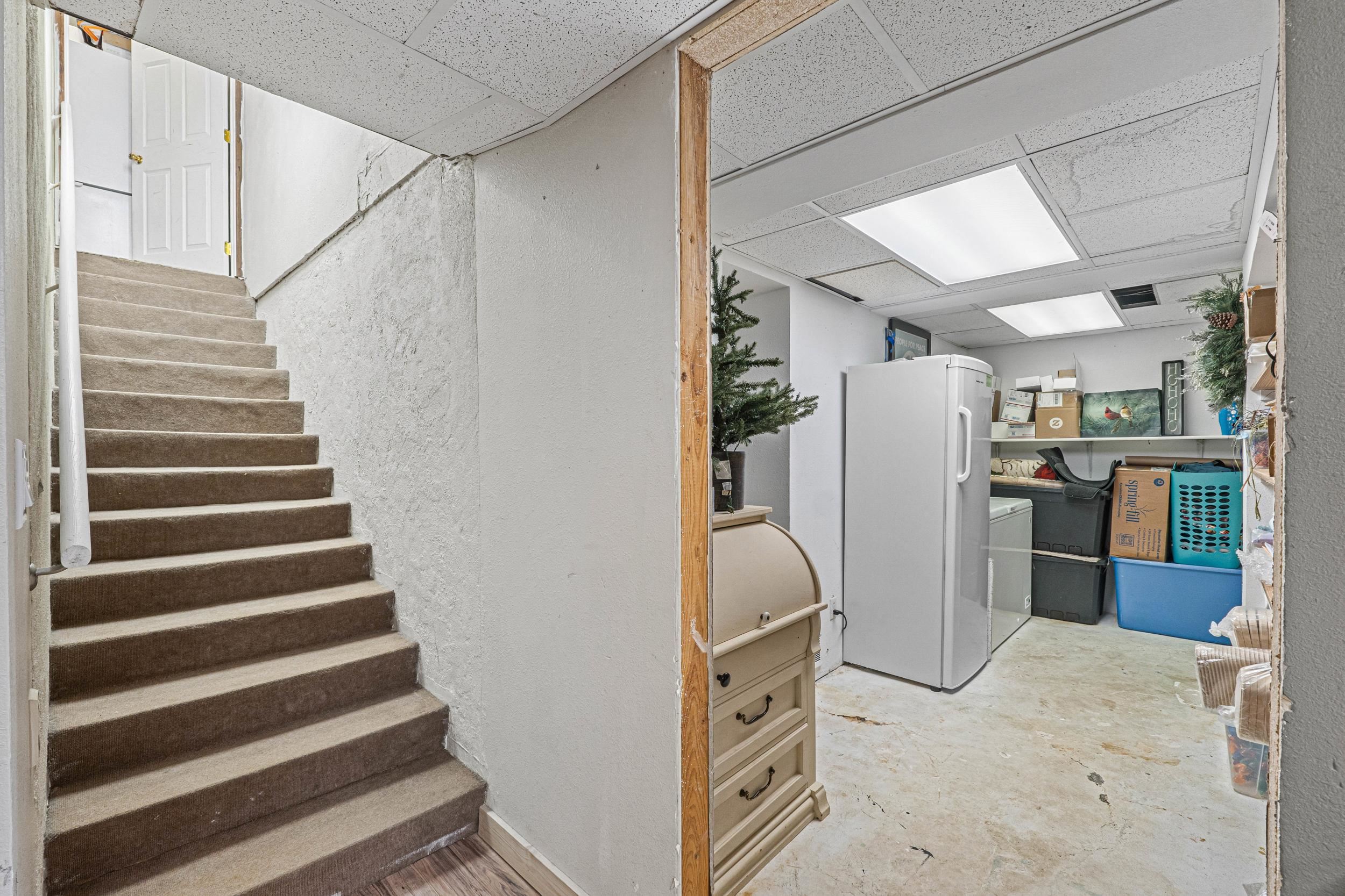 103 N 8th Ave - Photo 22