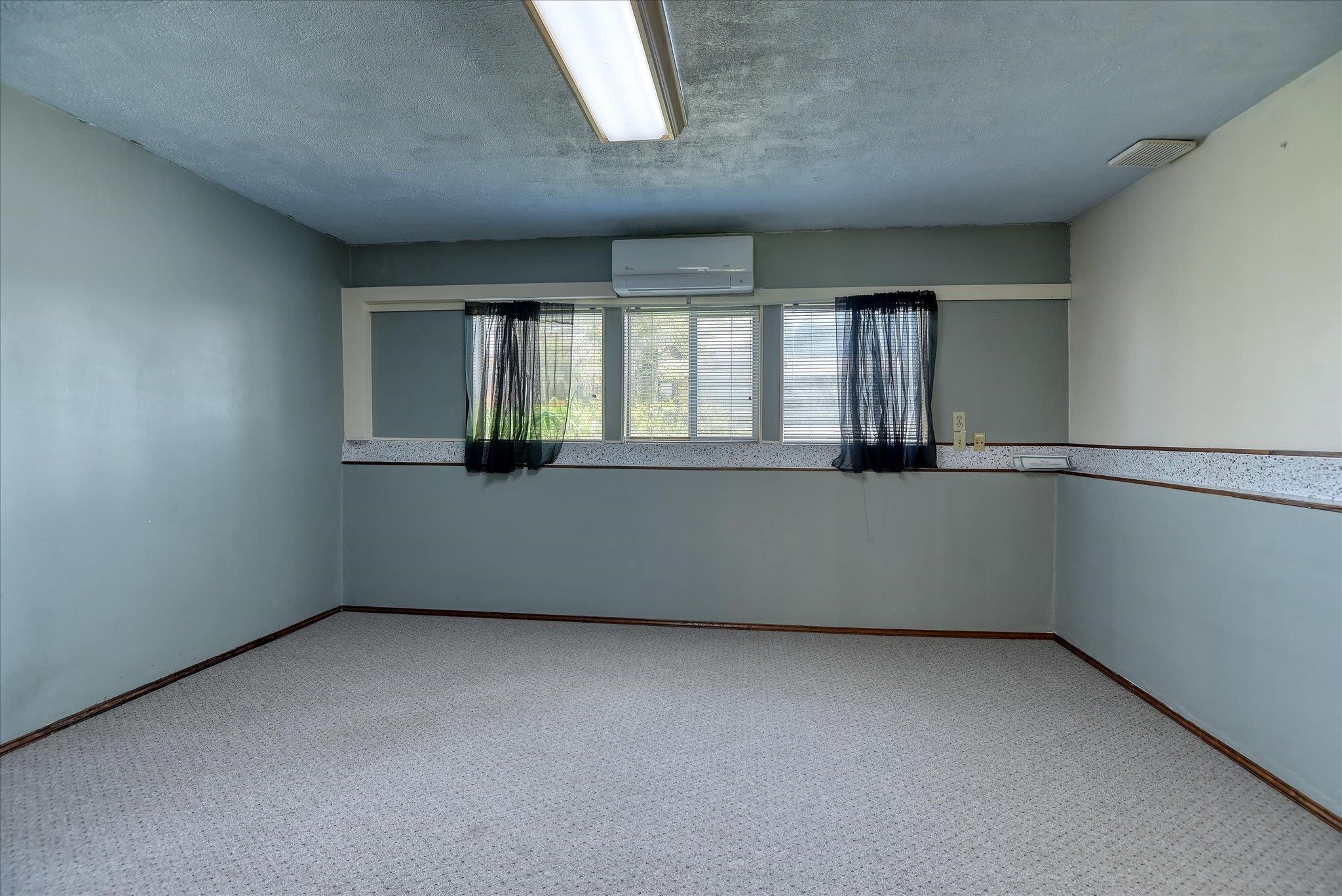 8515 N ANTIETAM Dr - Photo 26