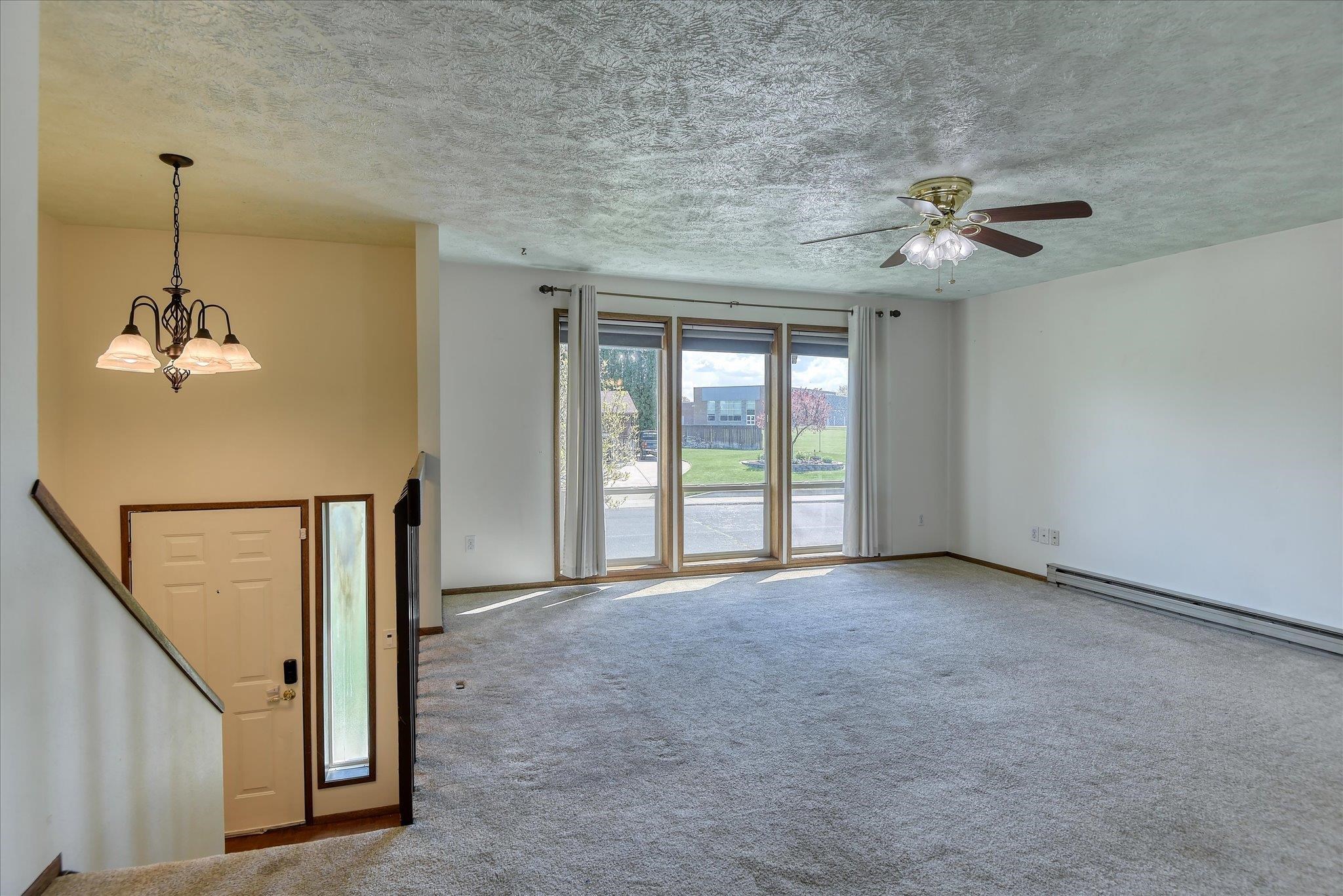 8515 N ANTIETAM Dr - Photo 6
