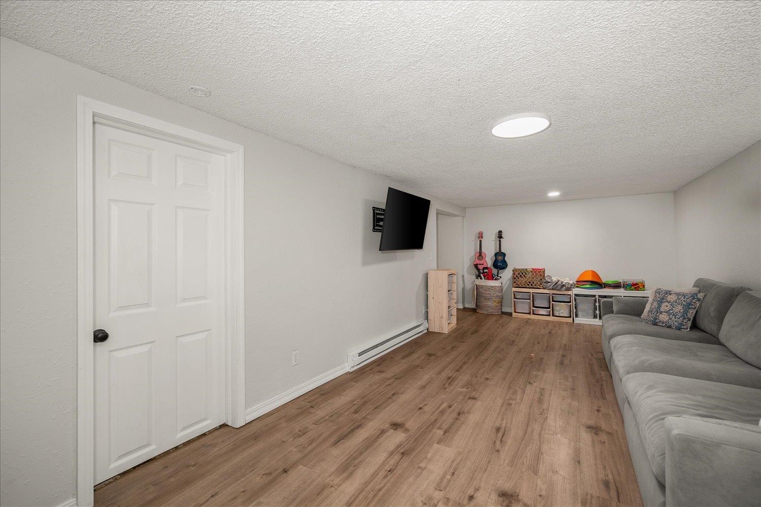 2512 W OLYMPIC Ave - Photo 24