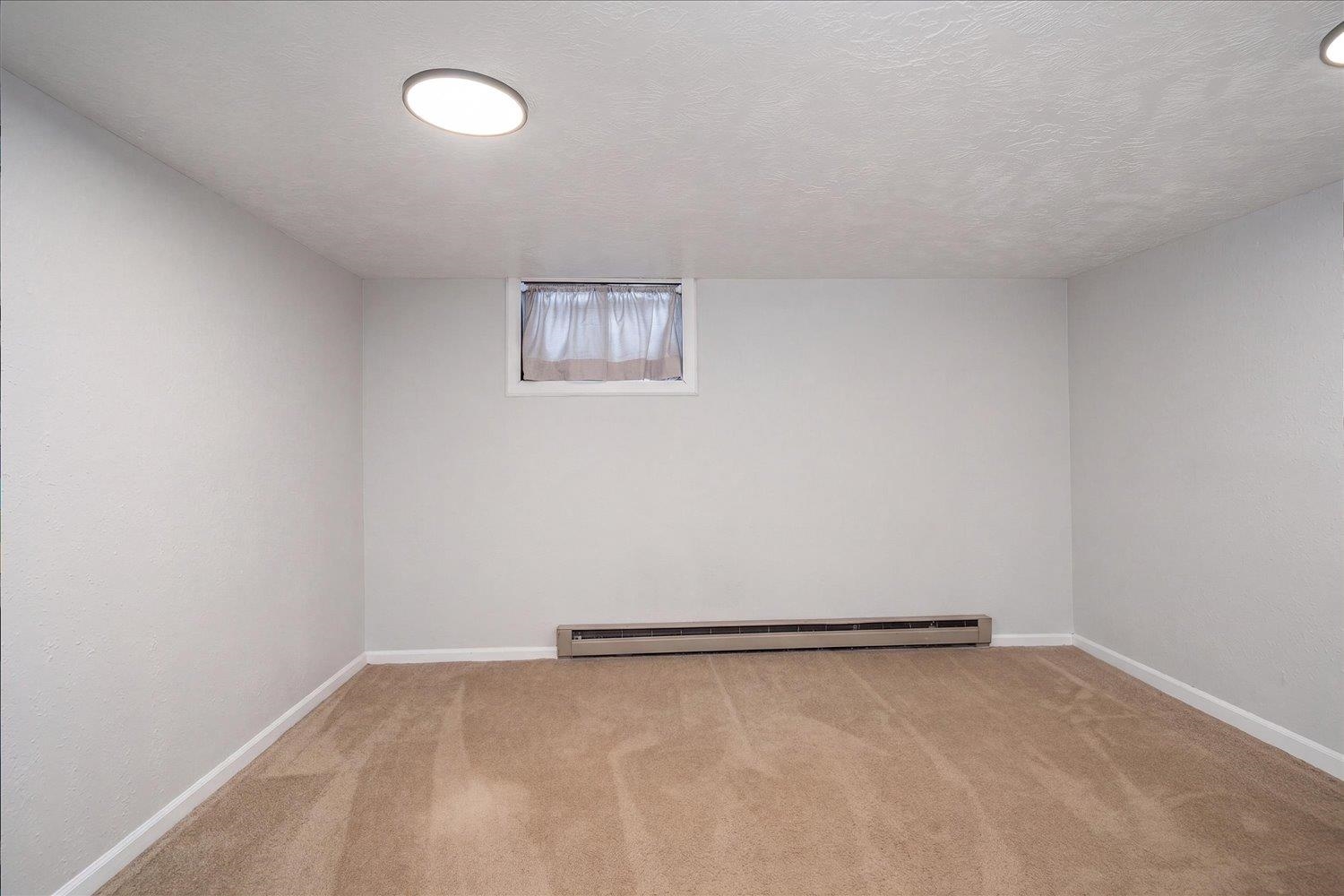 2512 W OLYMPIC Ave - Photo 27