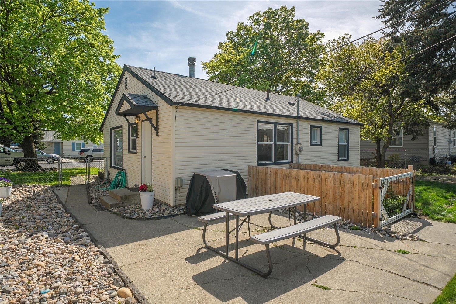2512 W OLYMPIC Ave - Photo 31