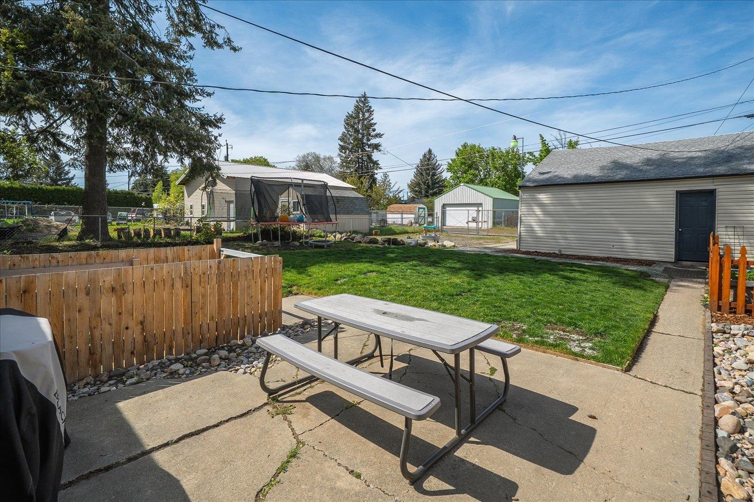 2512 W OLYMPIC Ave - Photo 32