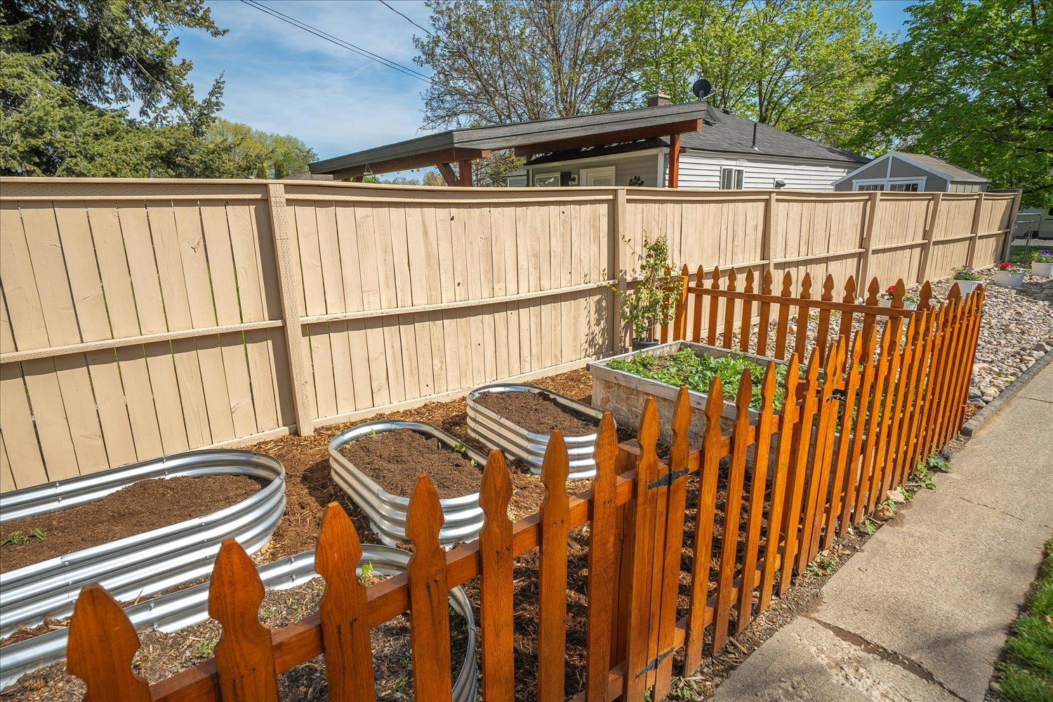 2512 W OLYMPIC Ave - Photo 39