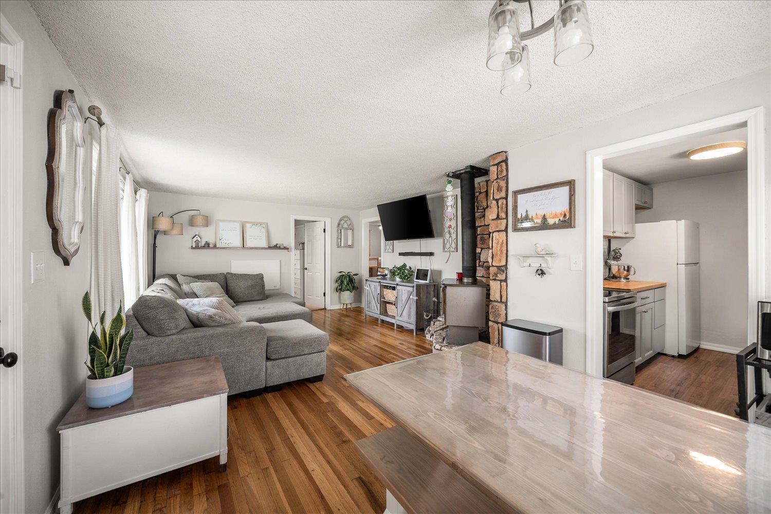 2512 W OLYMPIC Ave - Photo 5