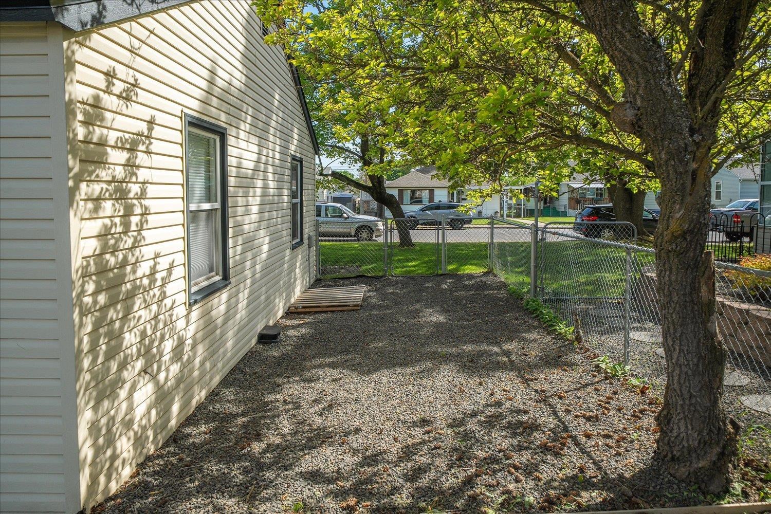 2512 W OLYMPIC Ave - Photo 44