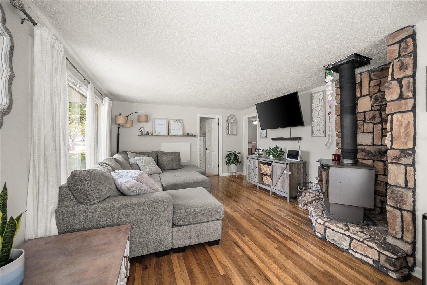 2512 W OLYMPIC Ave - Photo 6