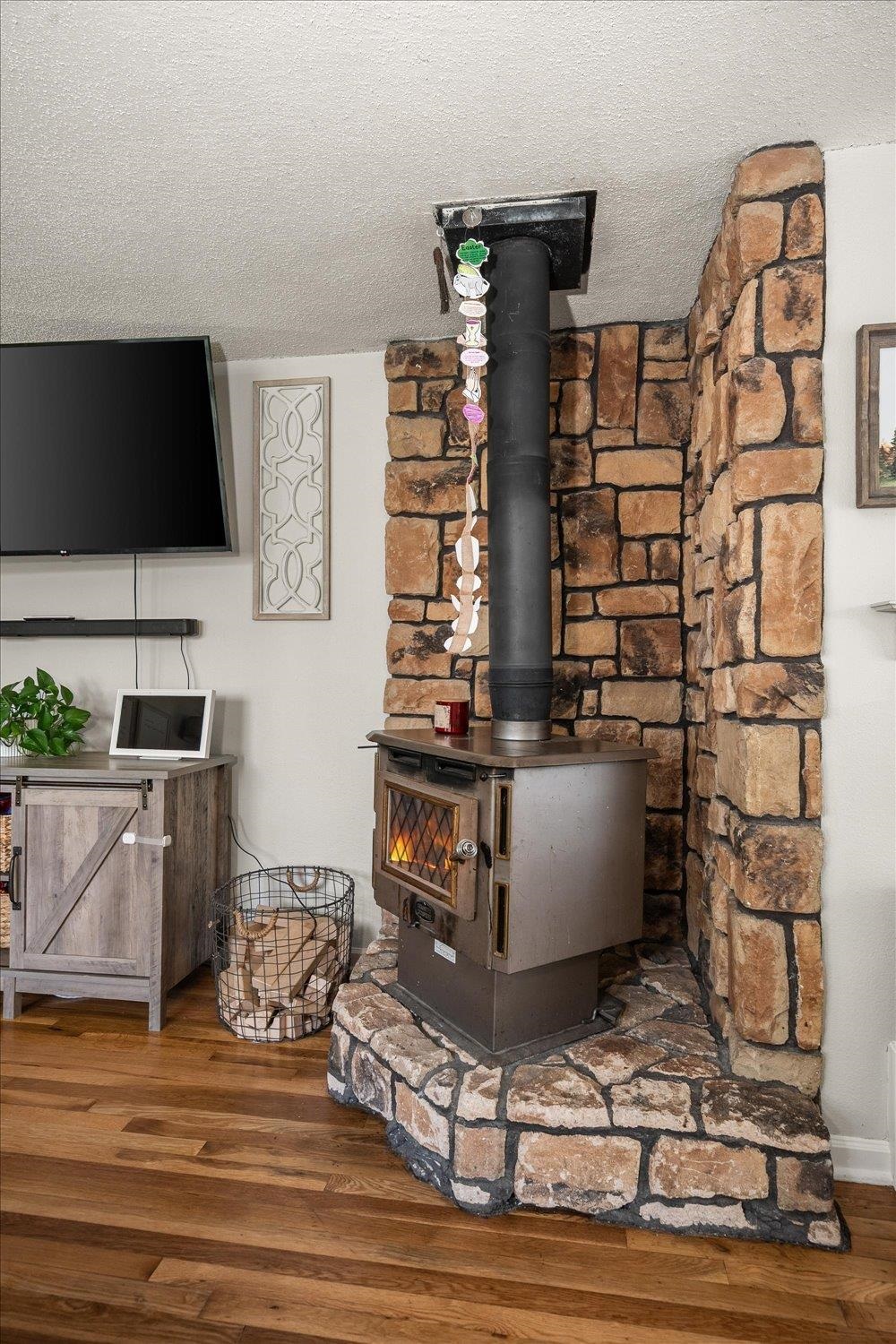 2512 W OLYMPIC Ave - Photo 9