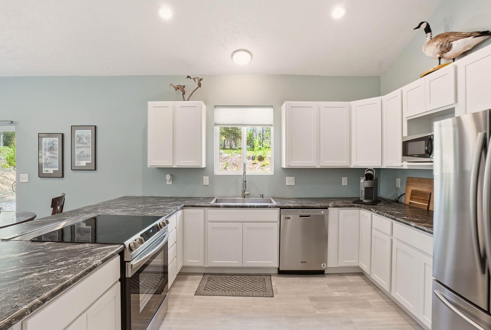 870 McGowen Rd - Photo 7