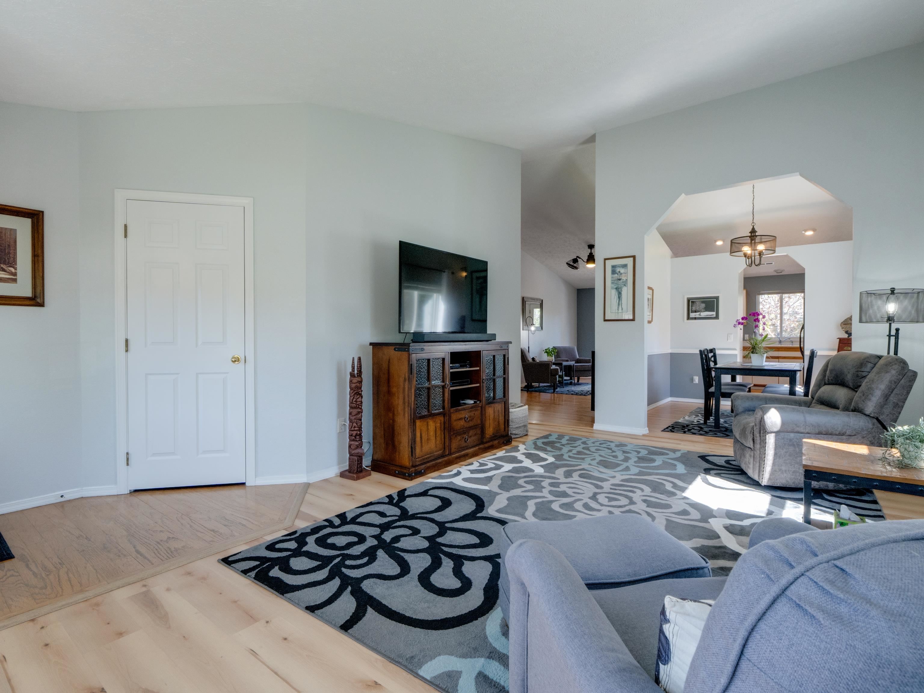 4215 E 33rd Ave - Photo 9