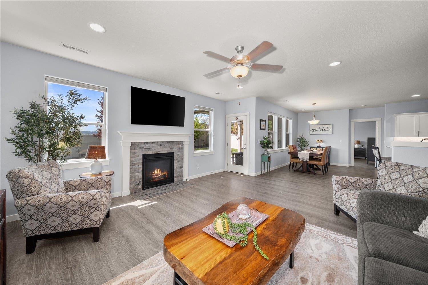 18224 E 19th Ave - Photo 7