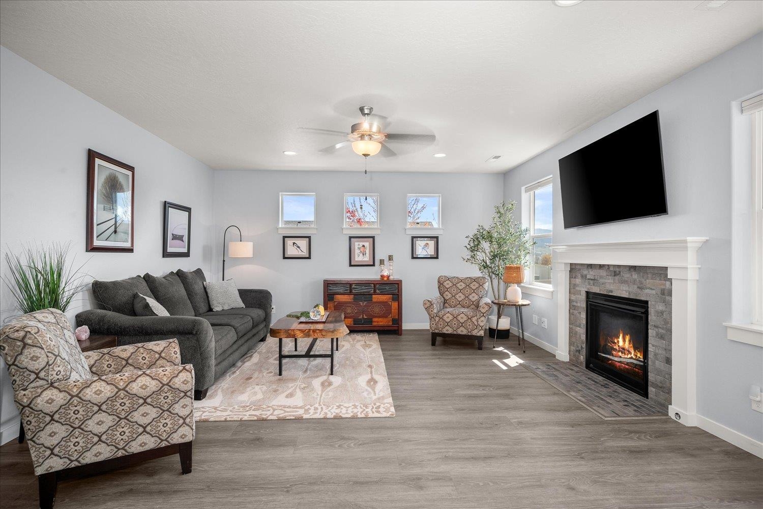 18224 E 19th Ave - Photo 8