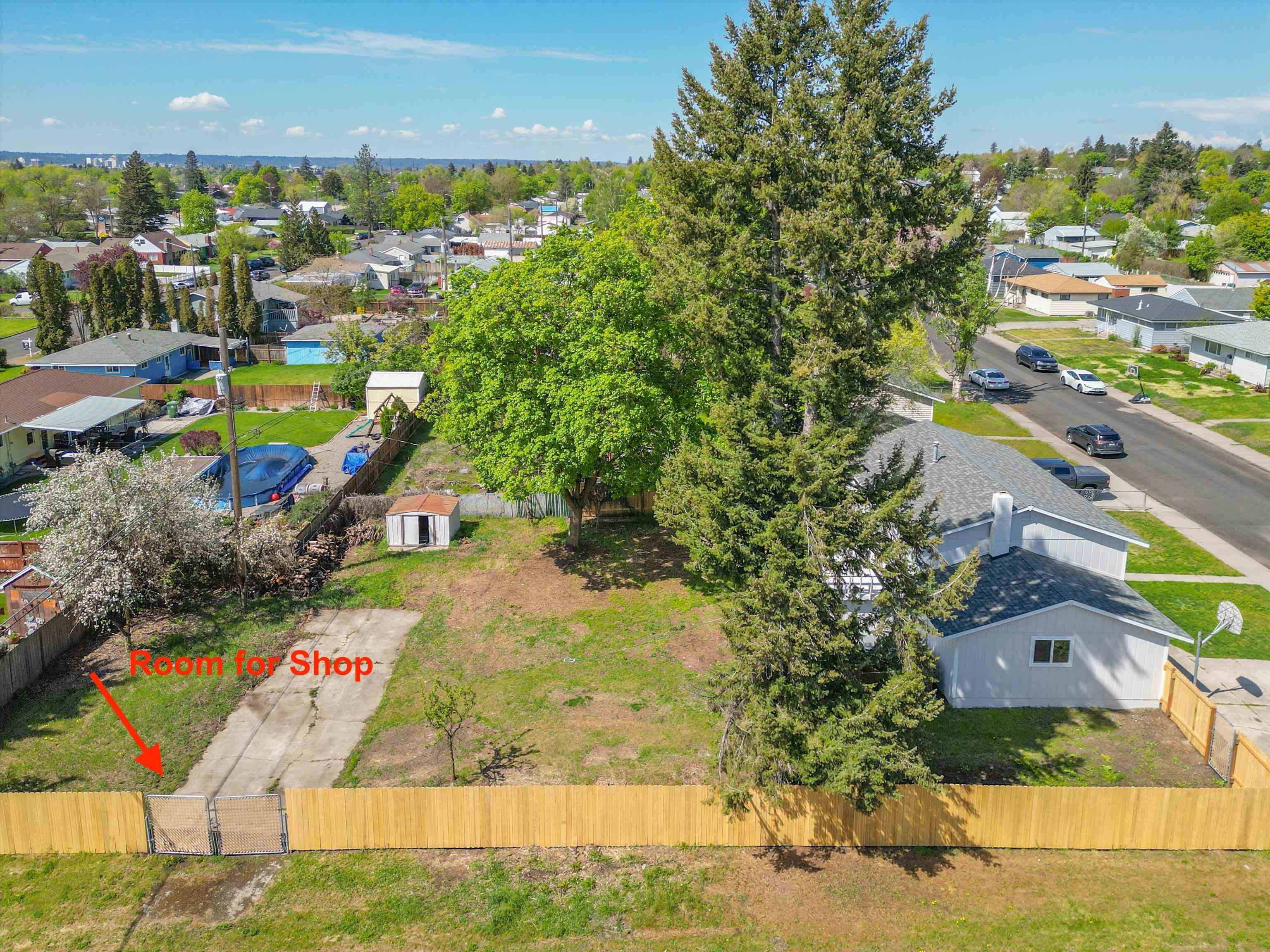 4128 E Cleveland Ave - Photo 3