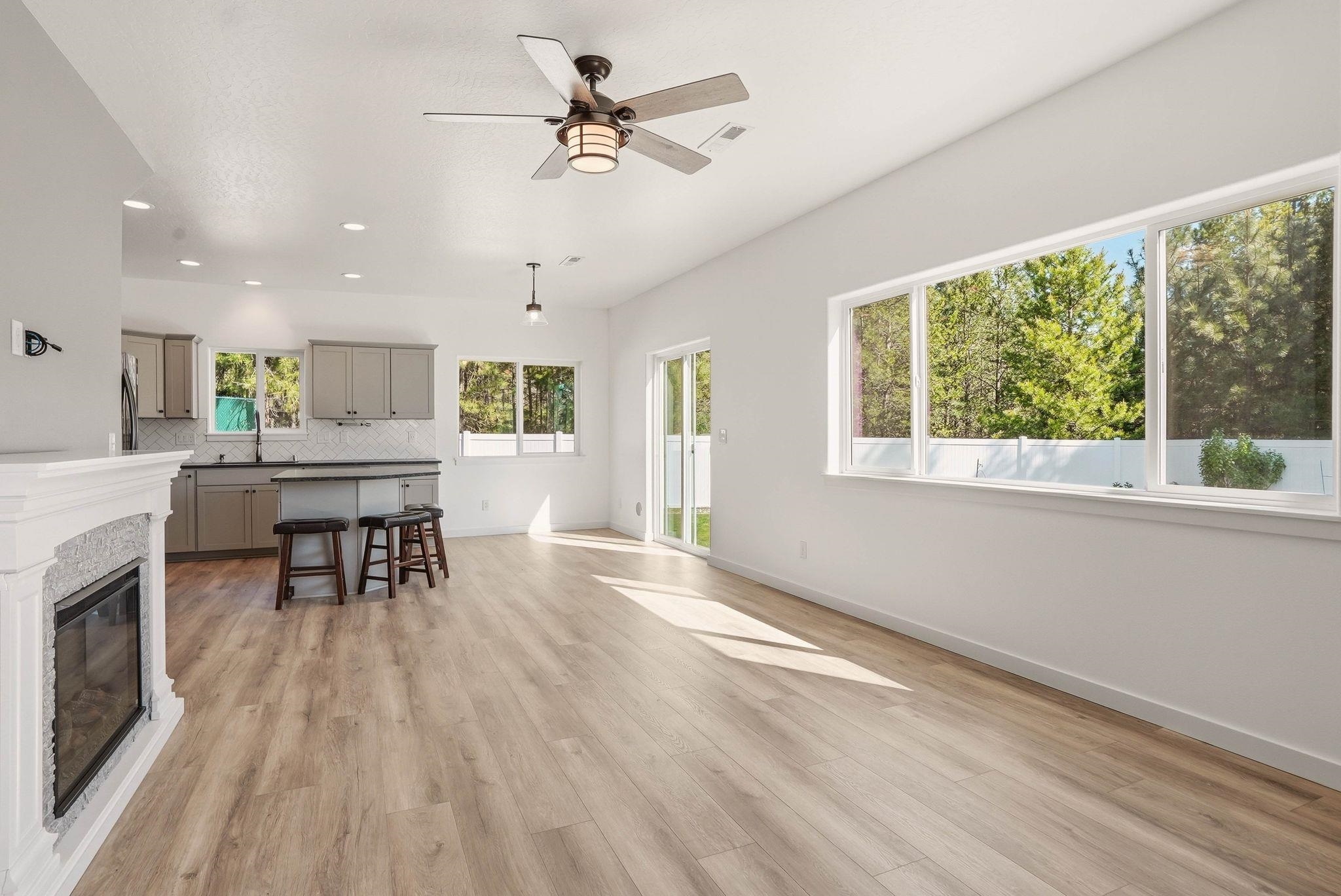 17227 N NEVADA Ln - Photo 11