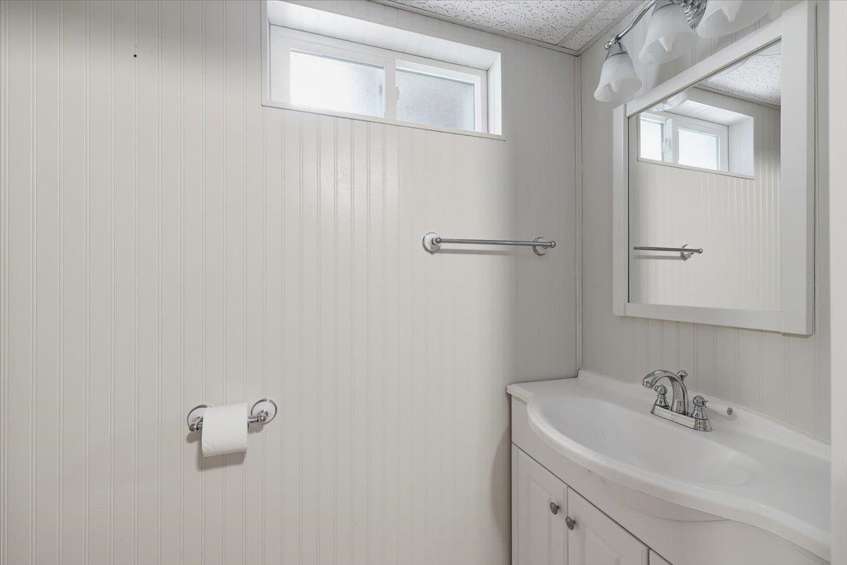 14212 E Boone Ave - Photo 21