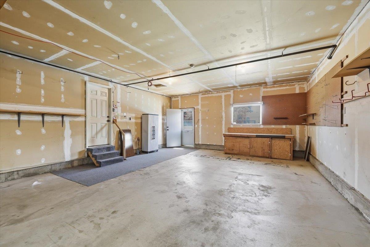 14212 E Boone Ave - Photo 24