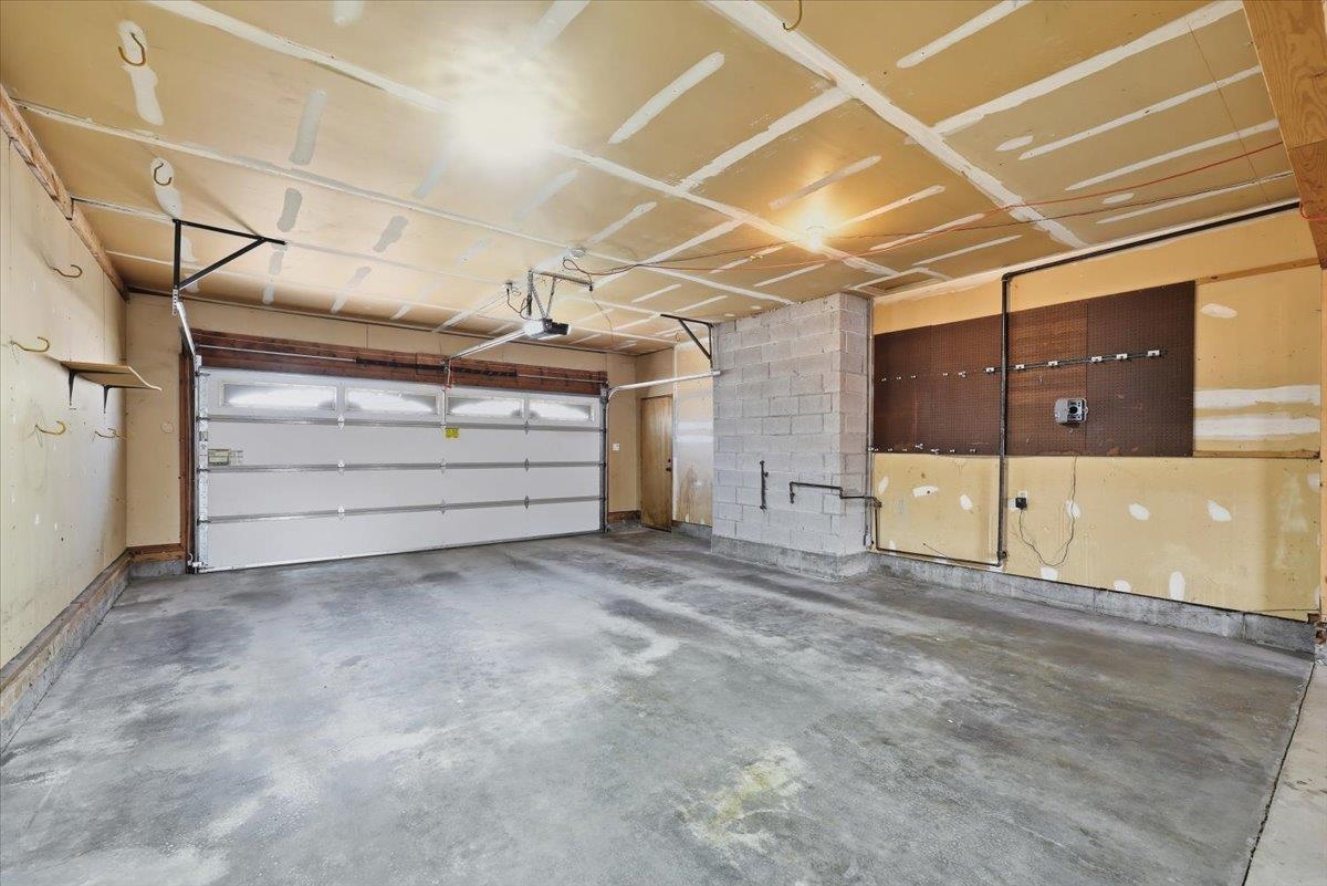 14212 E Boone Ave - Photo 25