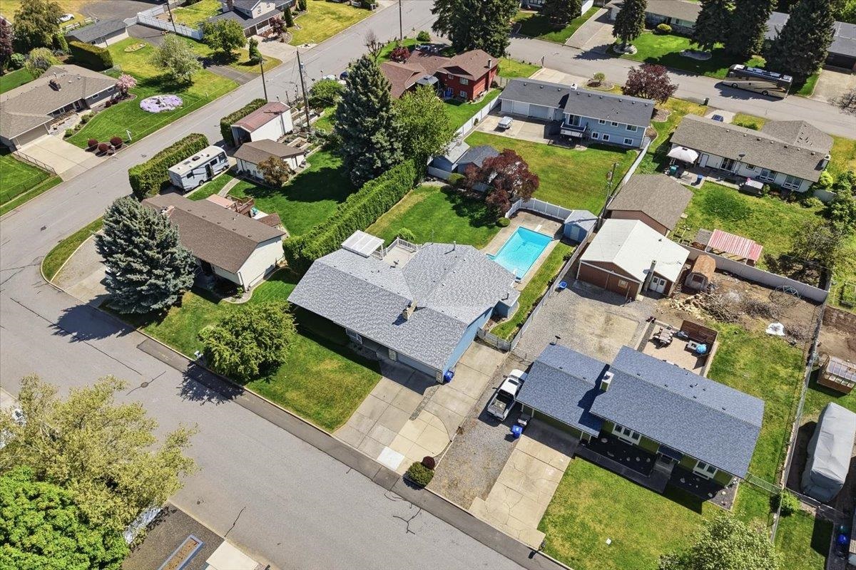 14212 E Boone Ave - Photo 33
