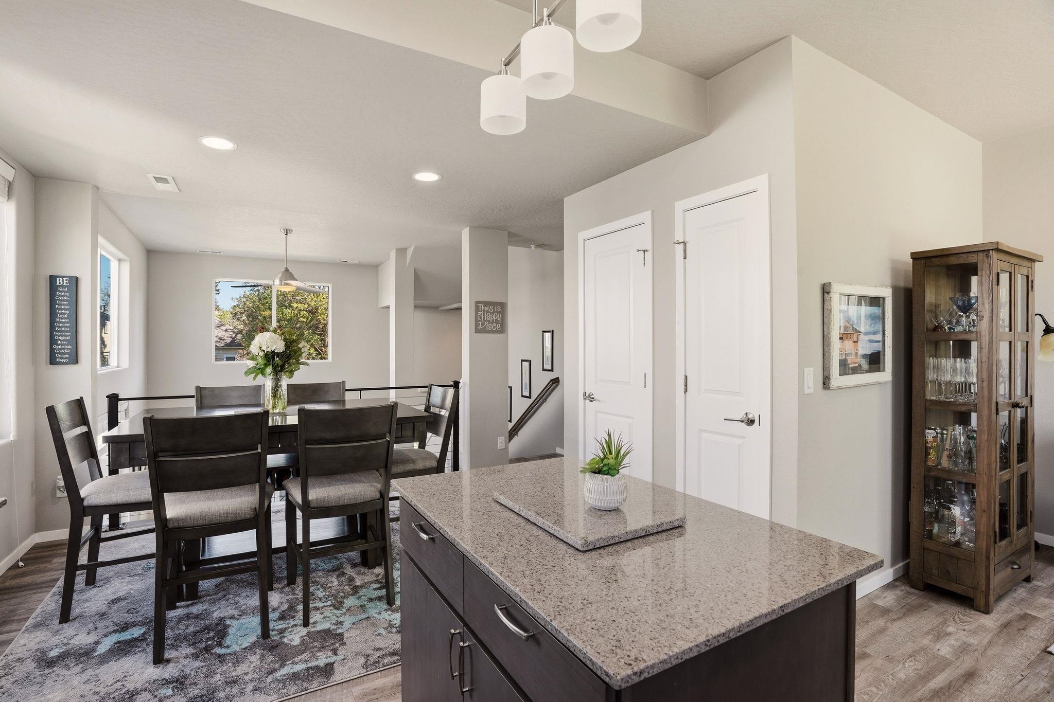 2211 W Bridge Ave - Photo 22