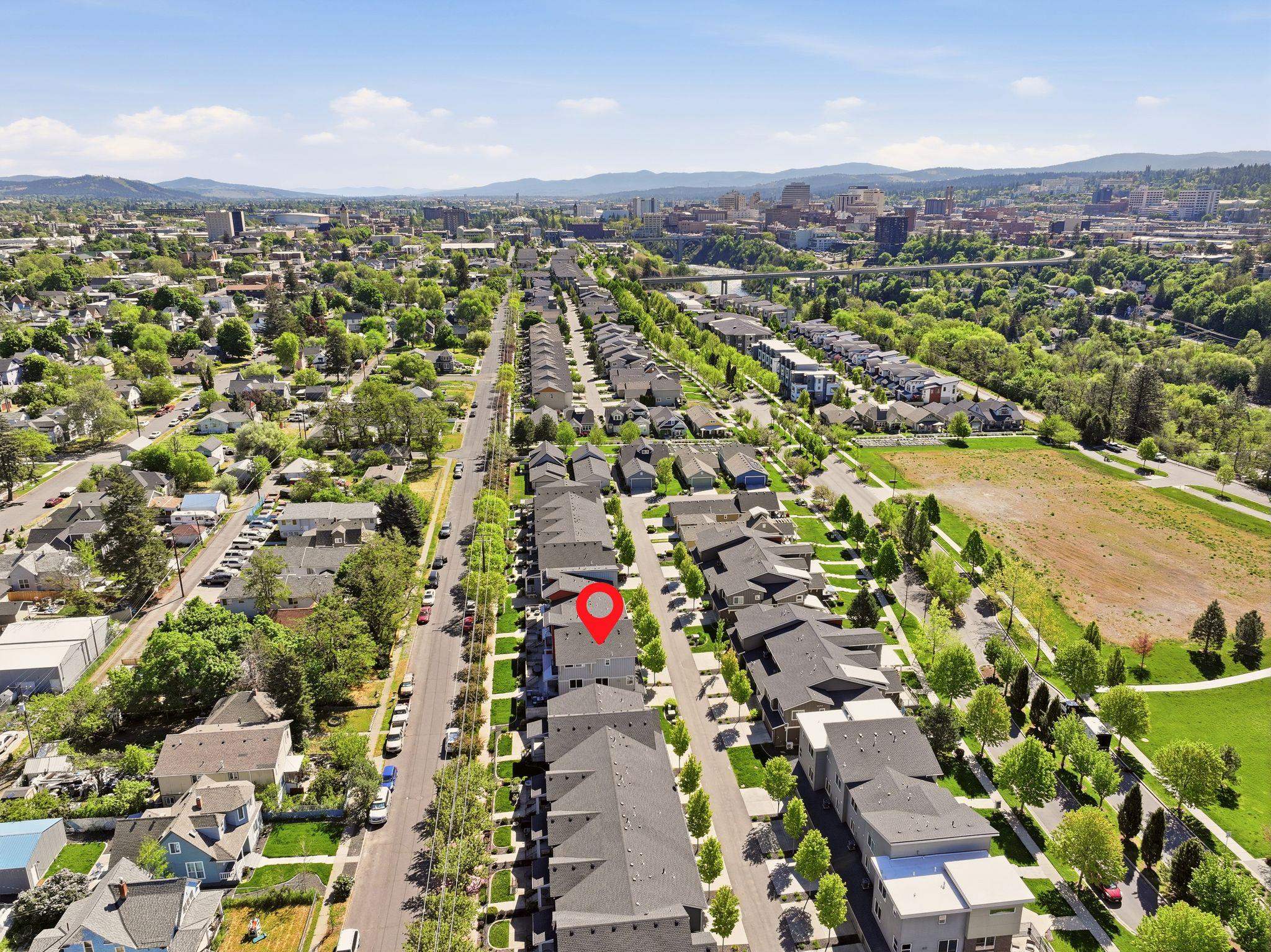 2211 W Bridge Ave - Photo 43