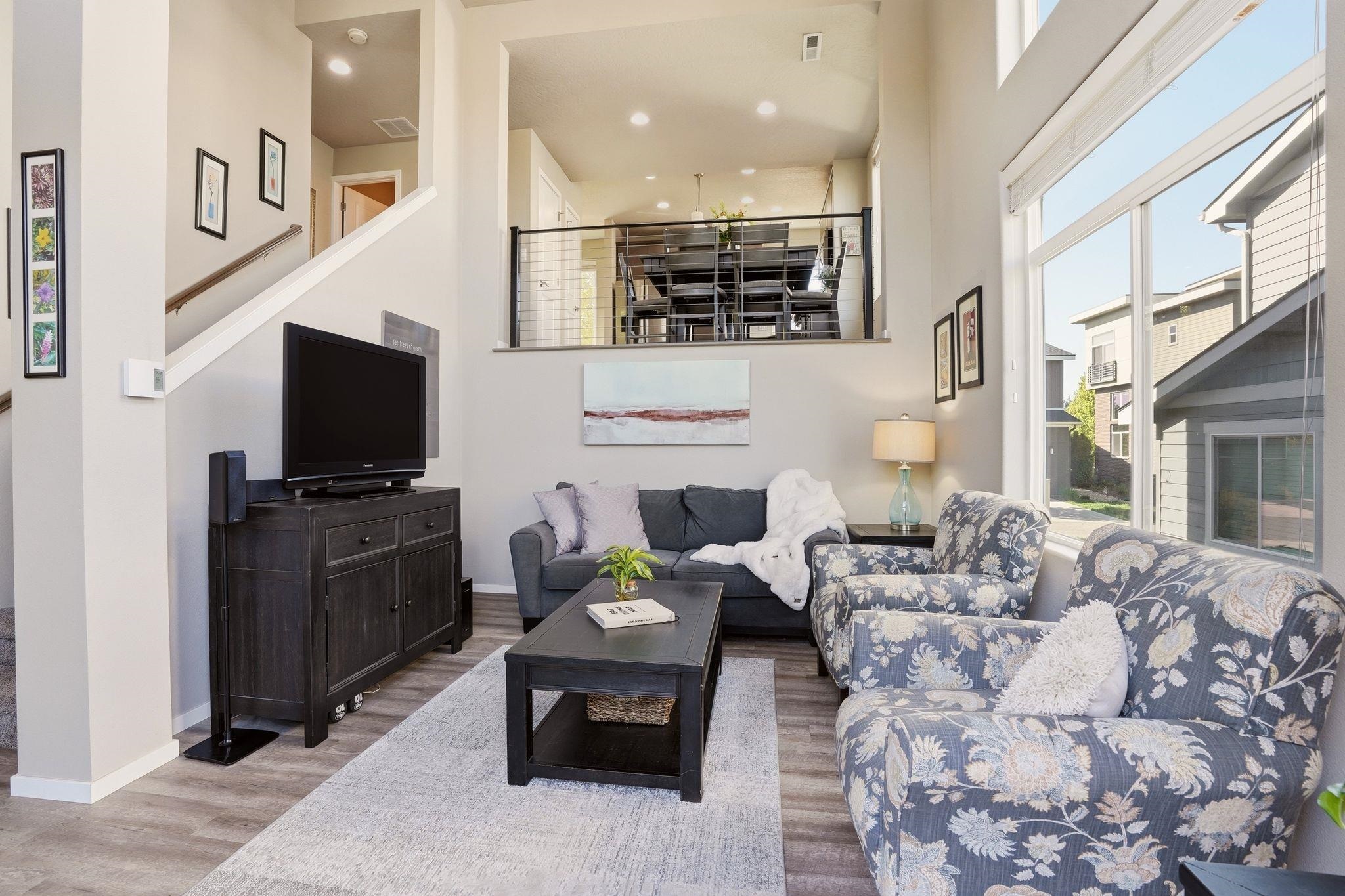 2211 W Bridge Ave - Photo 8