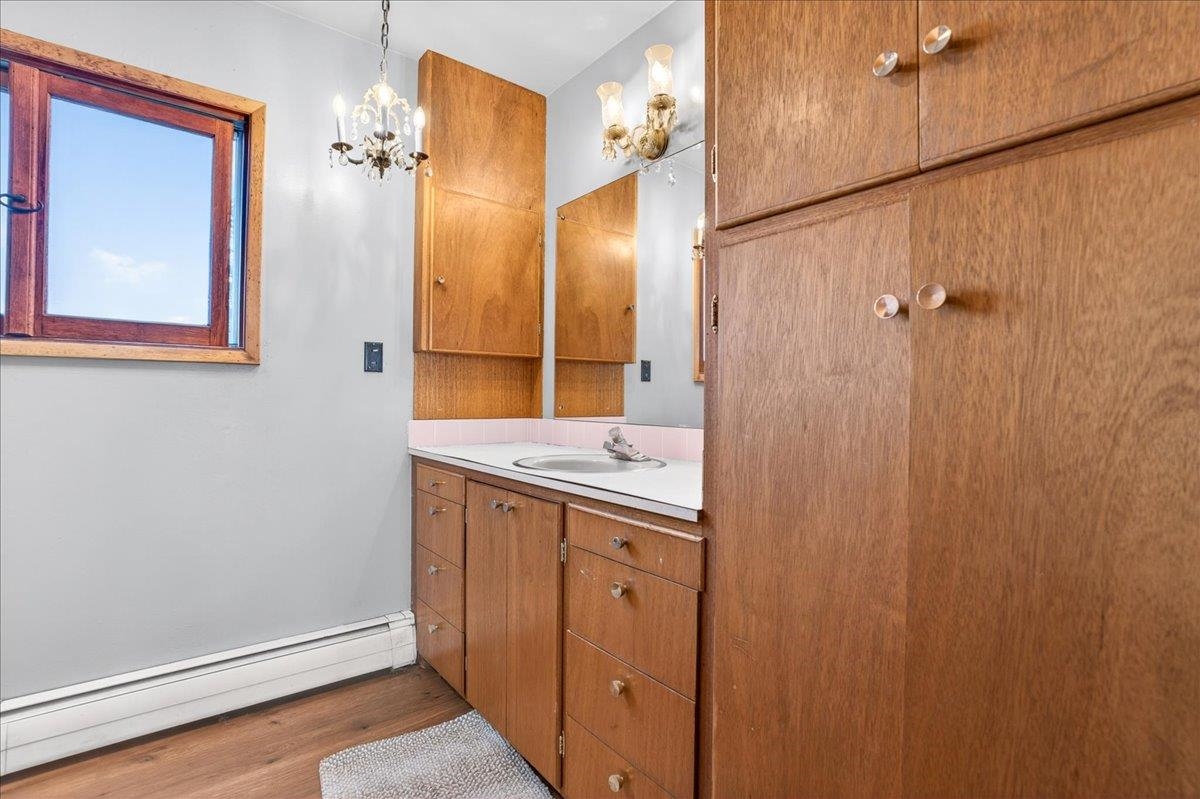 709 Marshall St - Photo 15