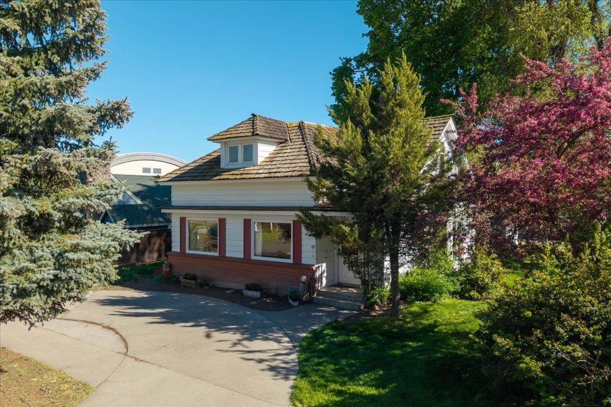 709 Marshall St - Photo 3