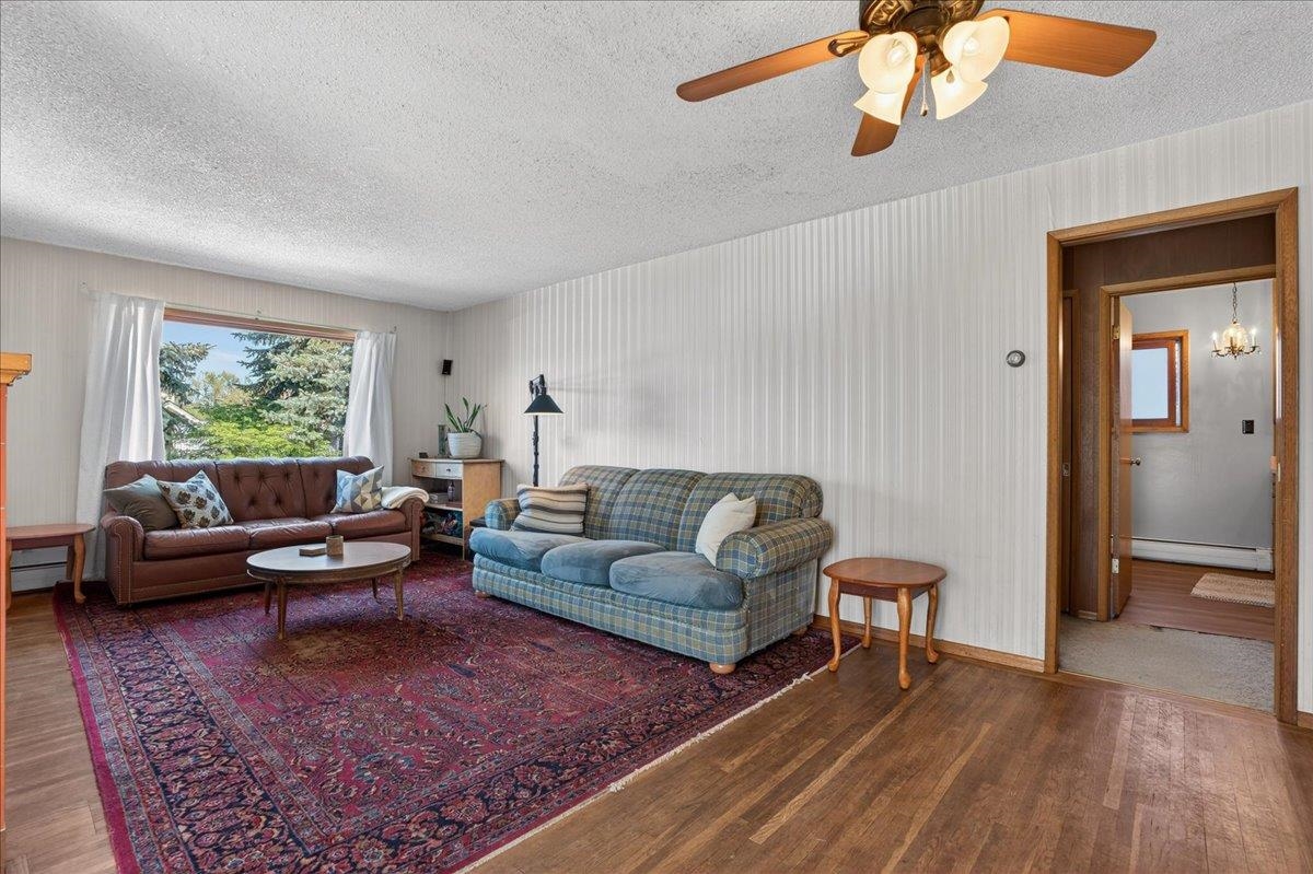 709 Marshall St - Photo 8