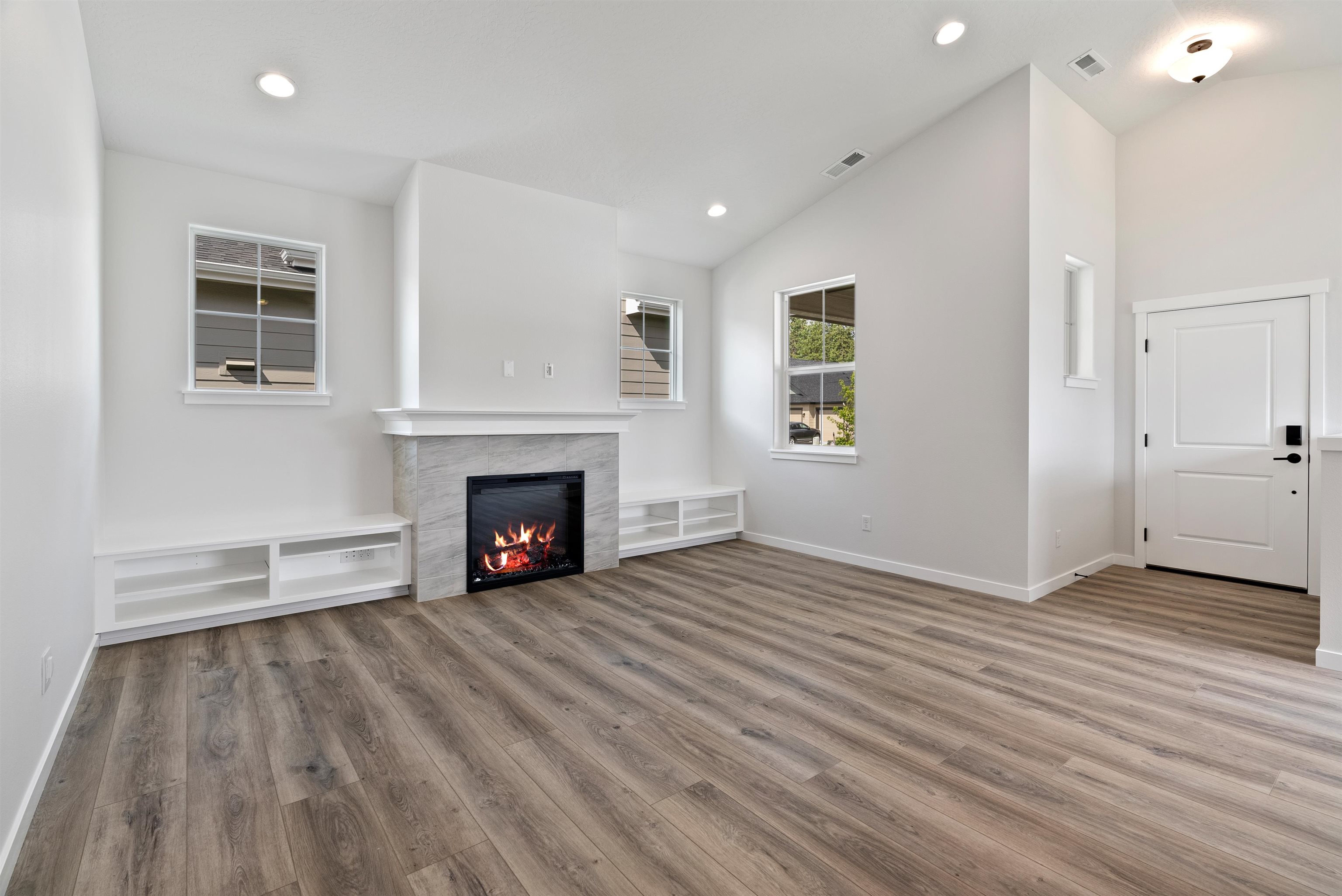 2591 N Rydal Ln - Photo 4