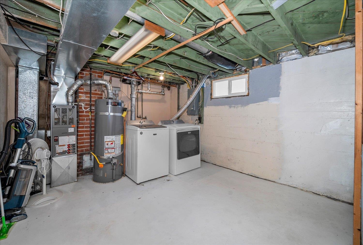 4911 N ELM St - Photo 9