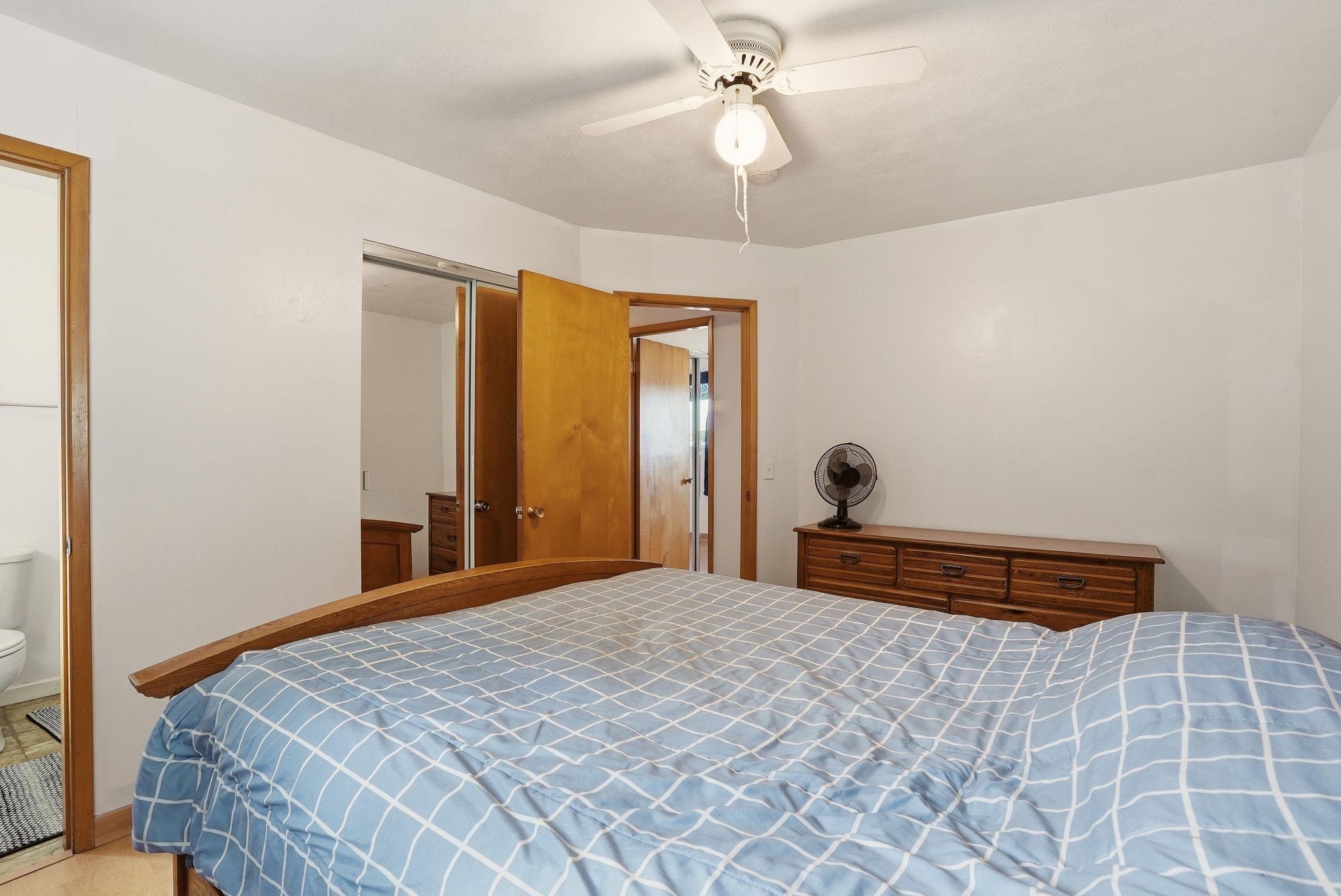 809 E Southview Ave - Photo 22