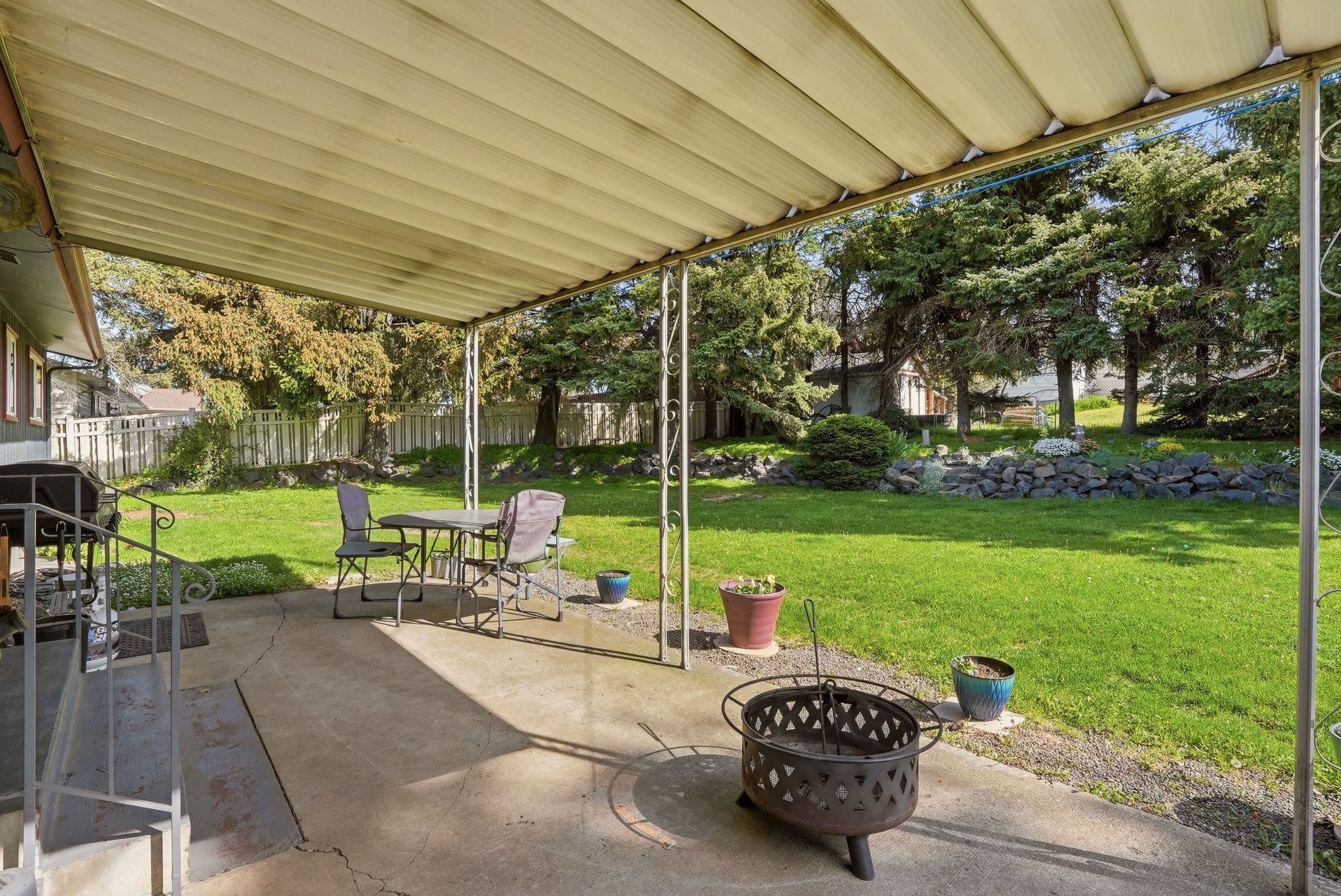 809 E Southview Ave - Photo 31