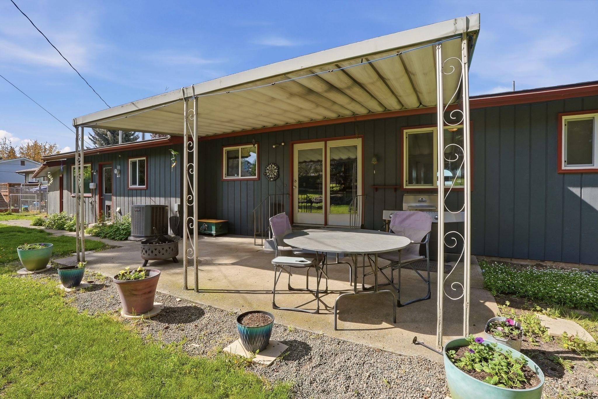 809 E Southview Ave - Photo 32