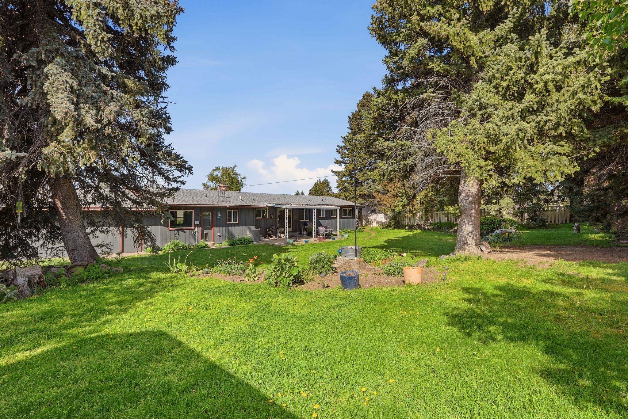 809 E Southview Ave - Photo 38