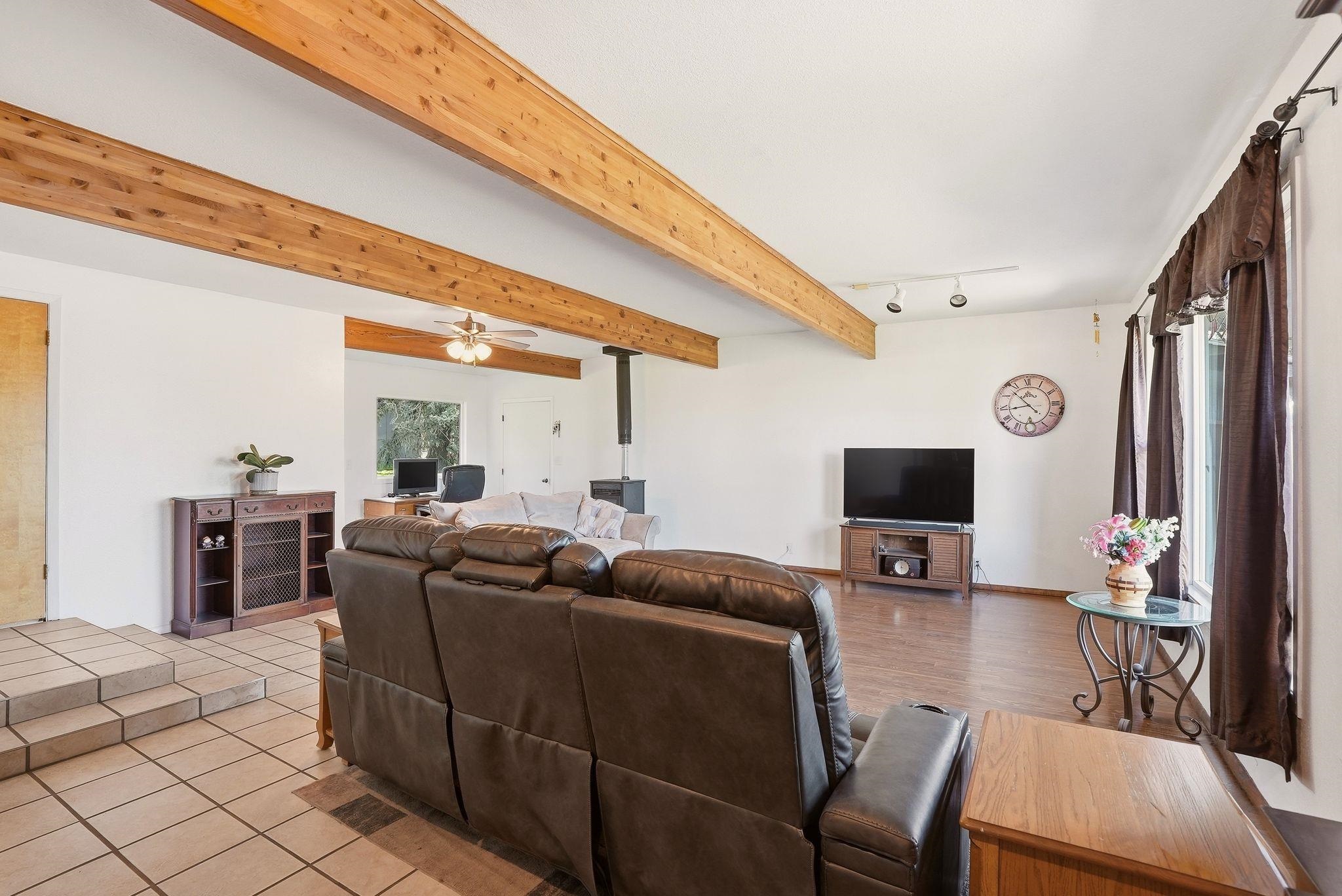 809 E Southview Ave - Photo 7