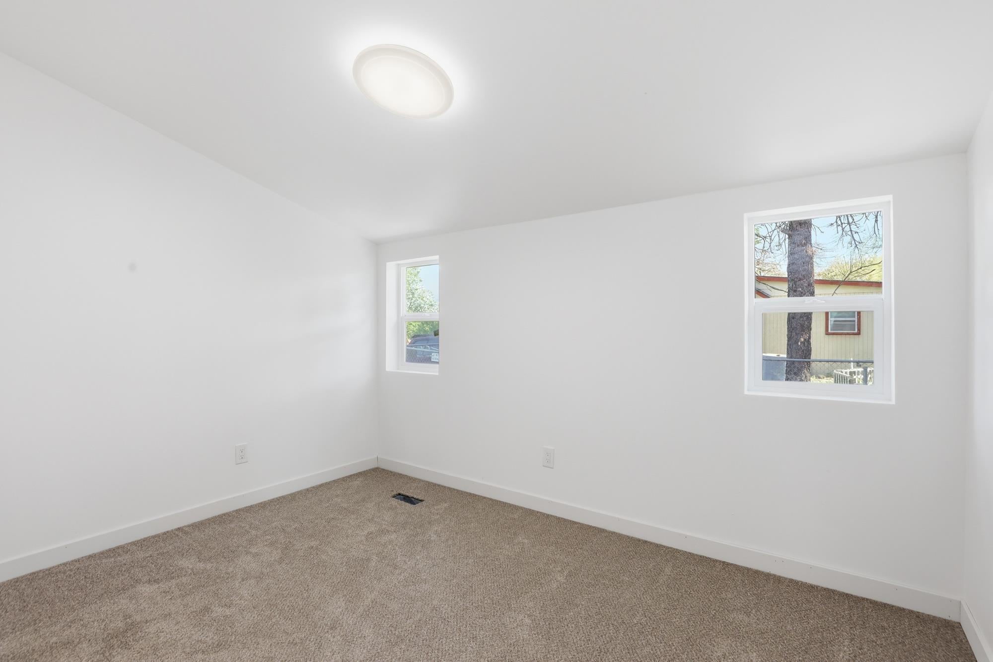 5008 E 5th Ave - Photo 17