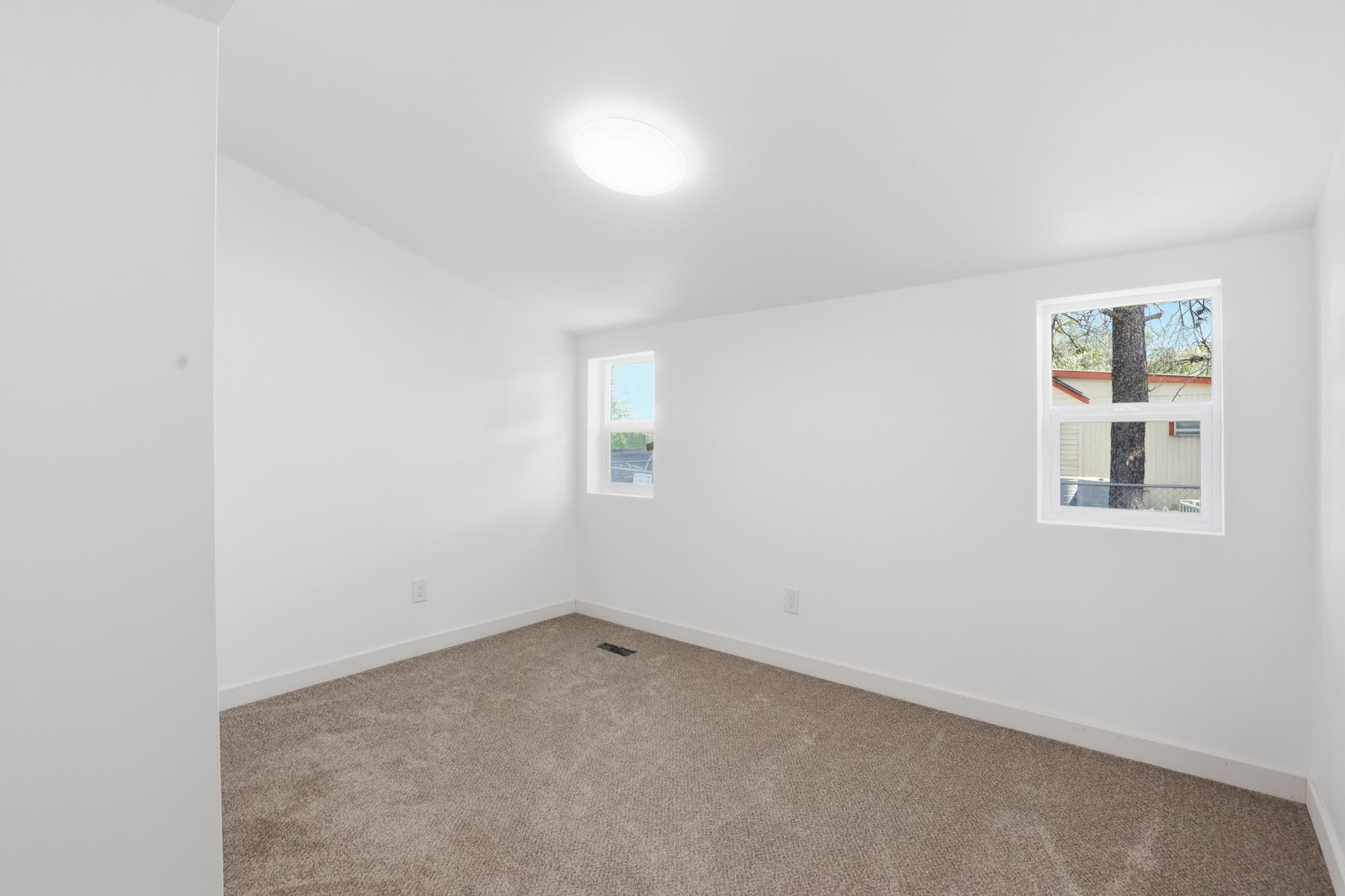 5008 E 5th Ave - Photo 18