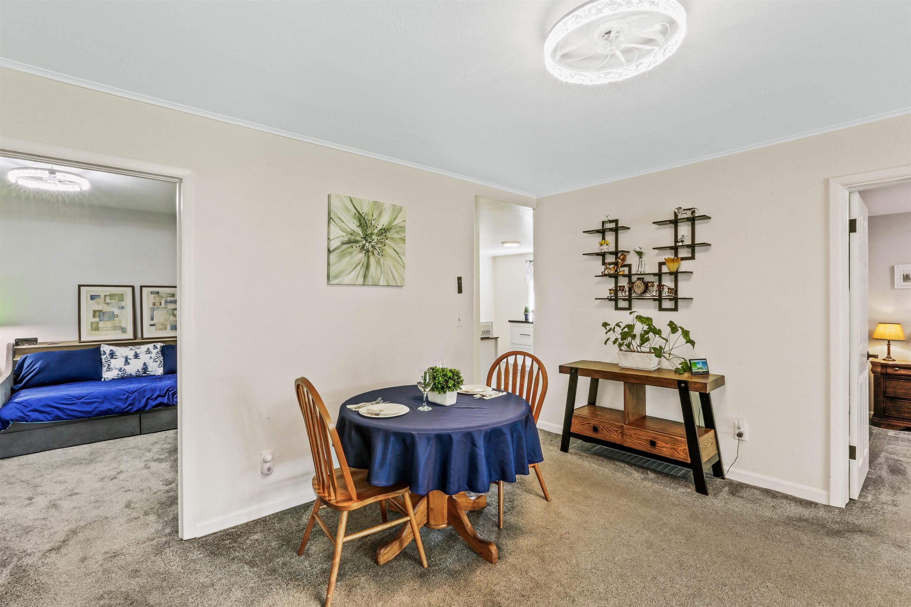 1657 E Crown Ave - Photo 6