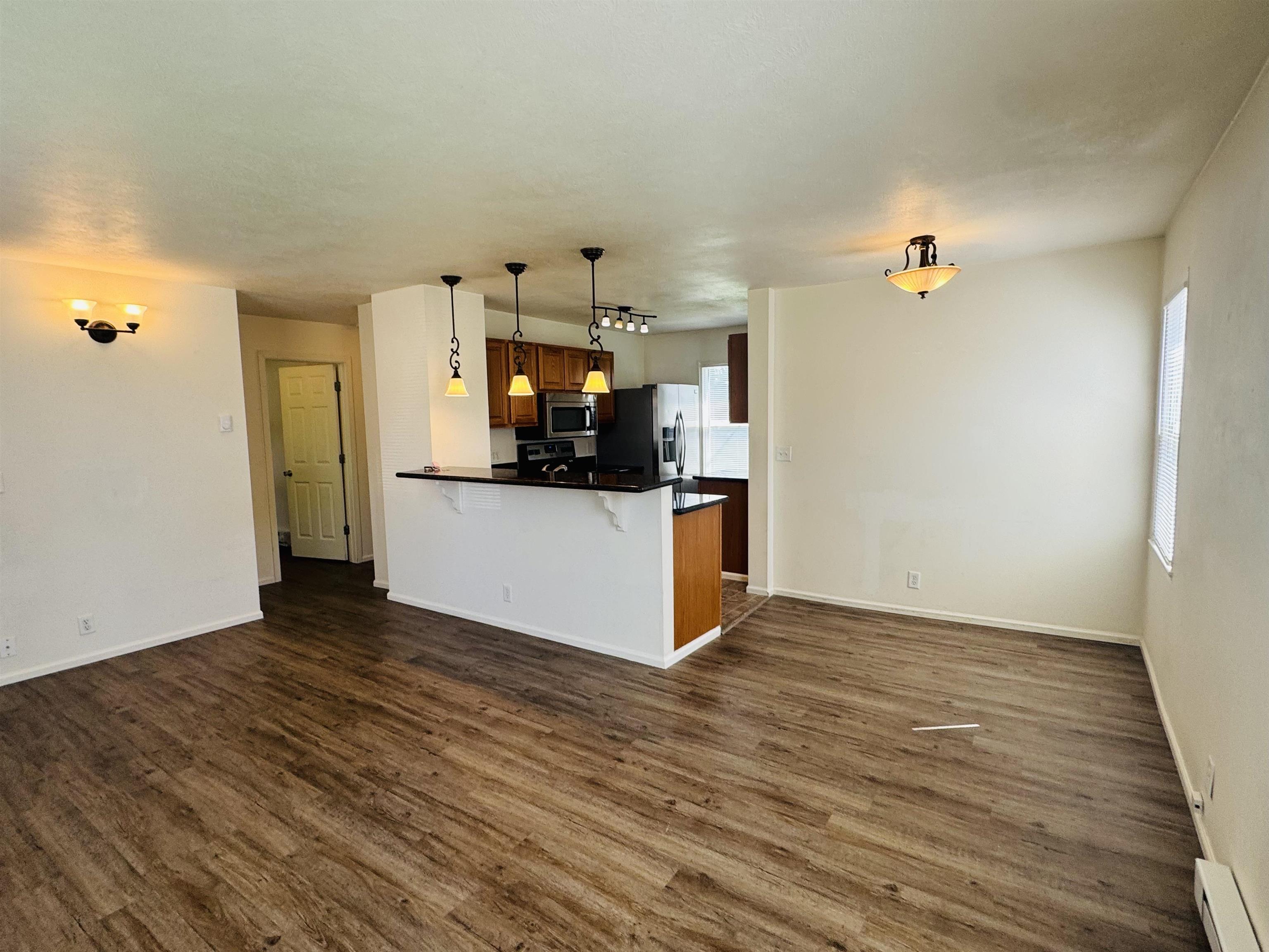 10102 N Whittier St - Photo 4
