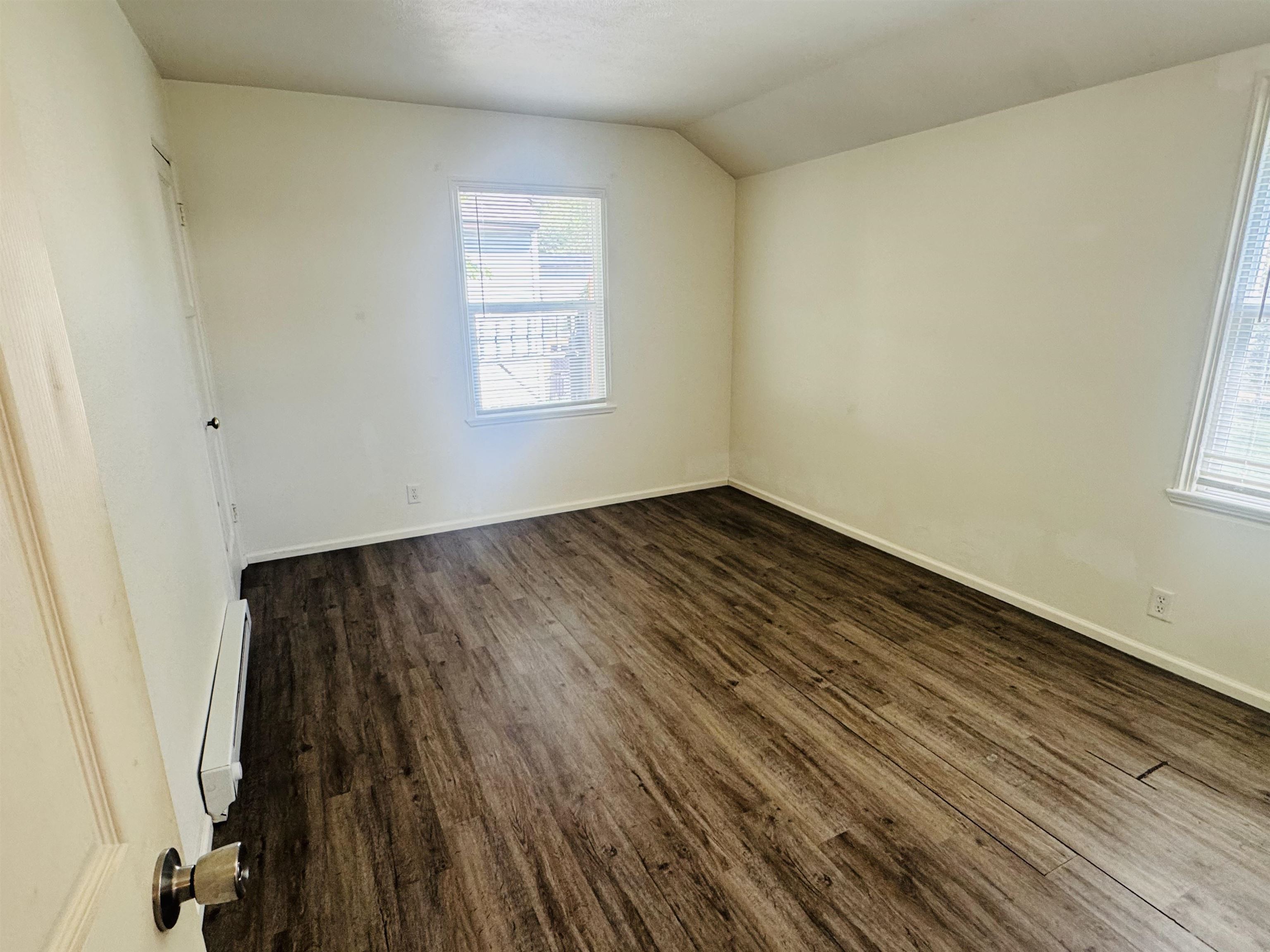 10102 N Whittier St - Photo 9