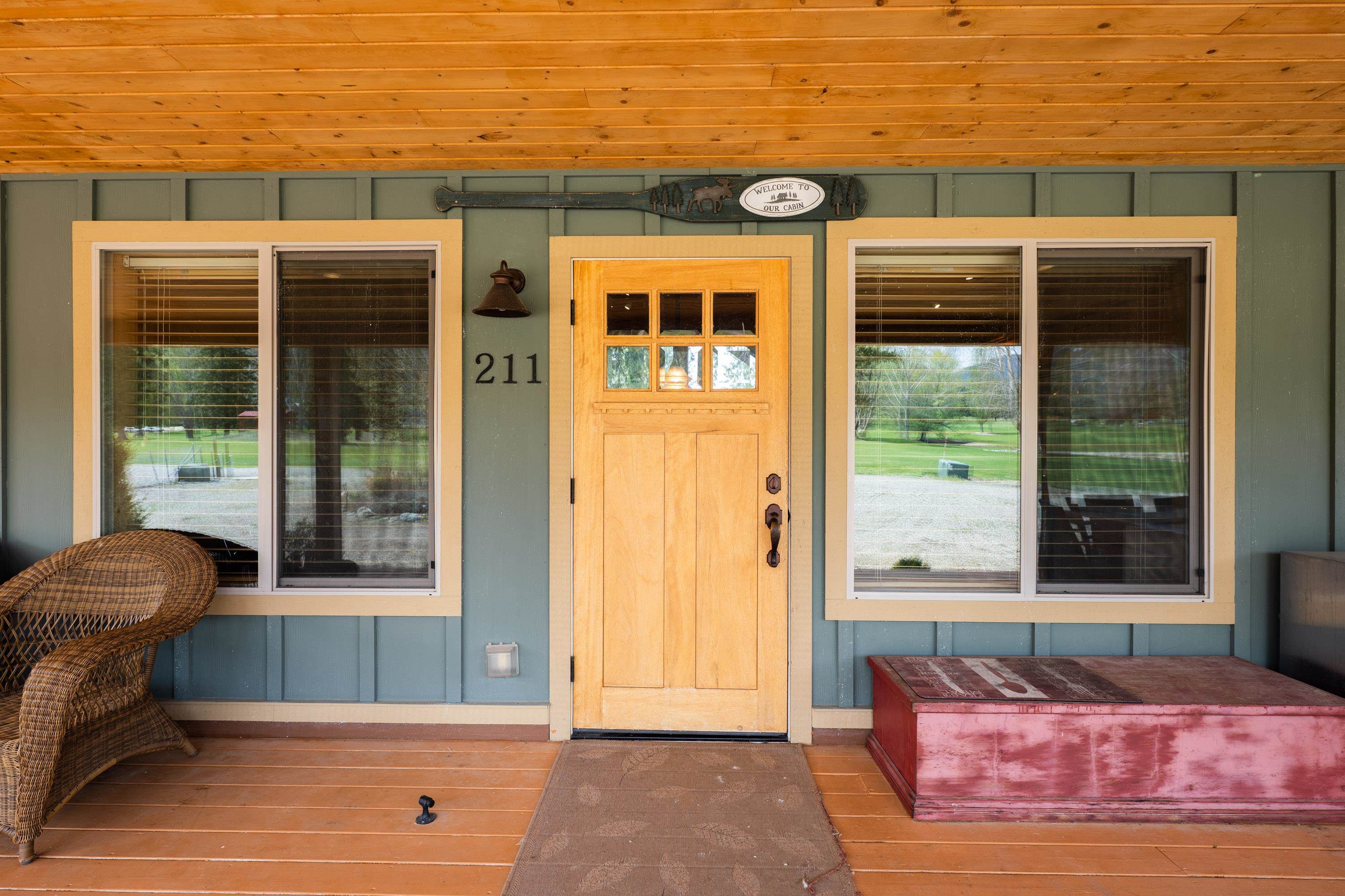 211 Conrad Dr - Photo 4