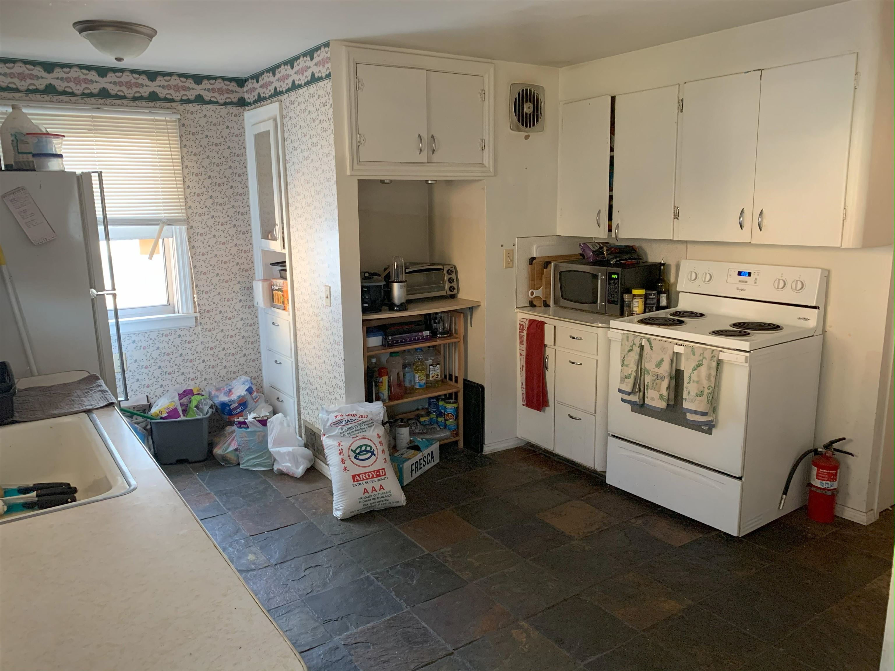 608 E Nora Ave - Photo 7