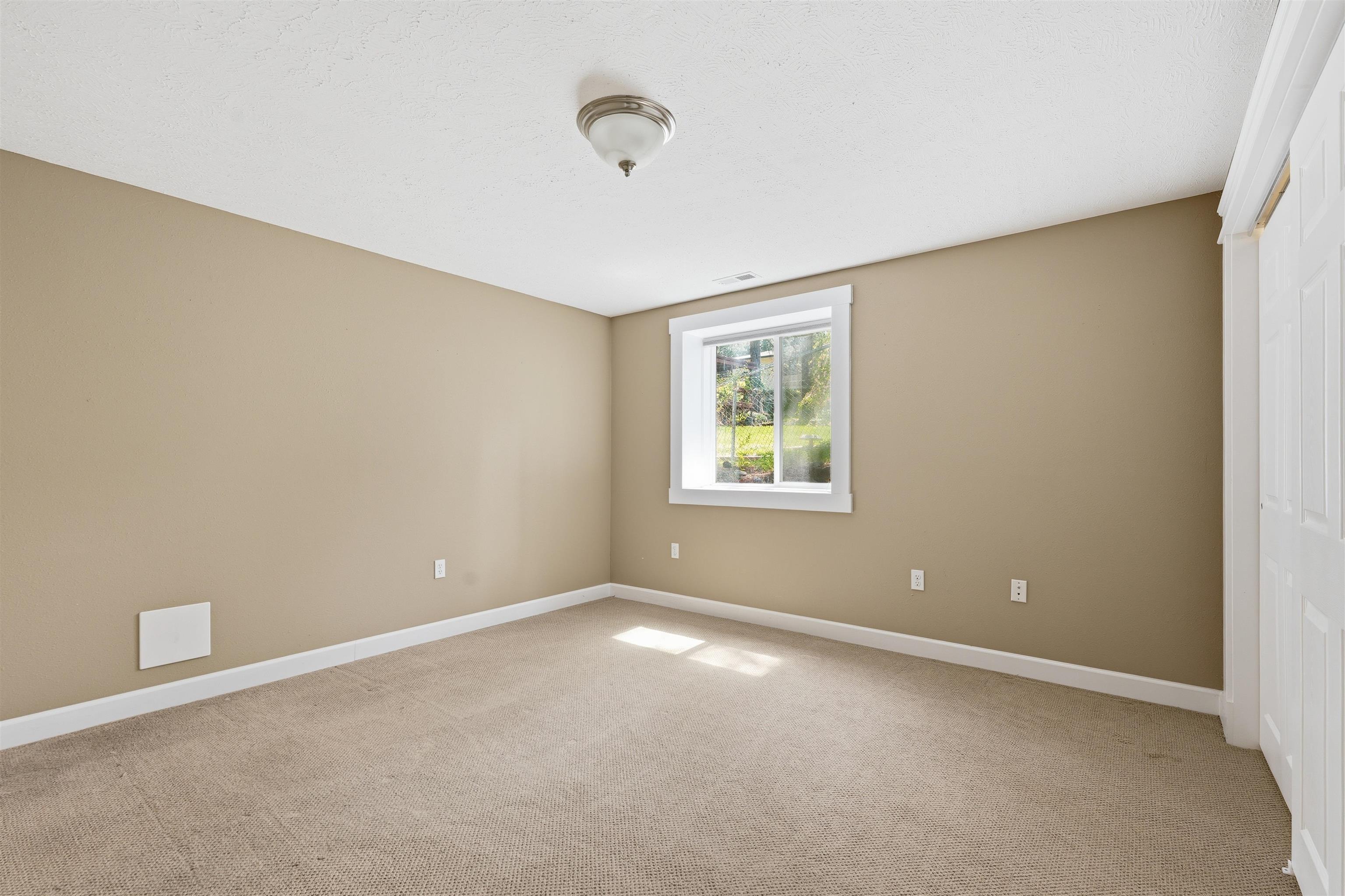 4504 S Van Marter Rd - Photo 32