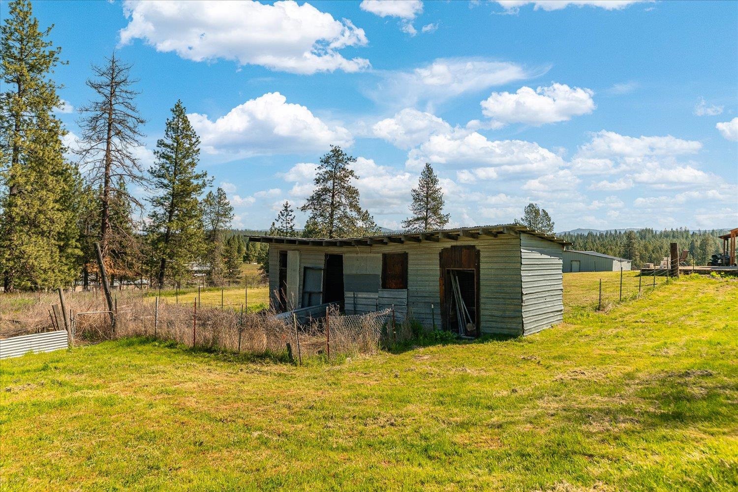 32604 N Elk Chattaroy Rd - Photo 33